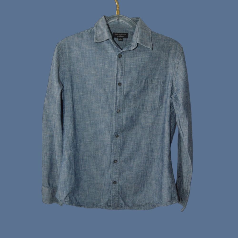 Banana Republic Banana Republic Shirt Mens L Blue Chambray Slim Fit Button-Up with Pocket - Casual, Business, Classic, Cotton Chambray Shirt Mens L Blue Size US L / EU 52-54 / 3 - 1 Thumbnail