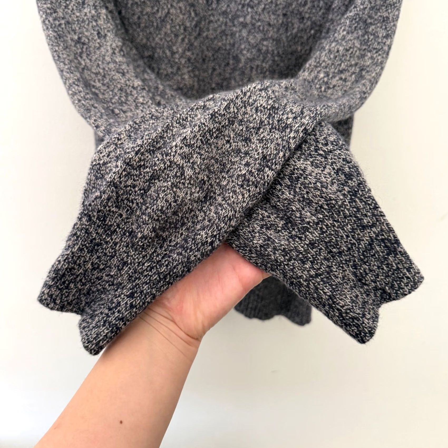 J.Crew J.CREW Gray Merino Wool Knit Sweater Pullover M Regular Men Minimal-Office Scandi Preppy Size US M / EU 48-50 / 2 - 4 Thumbnail