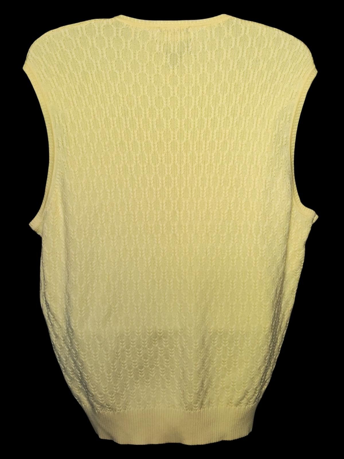 Jos. A. Bank Jos. A Bank Men's Yellow V-Neck Sweater Vest Size US M / EU 48-50 / 2 - 7 Thumbnail