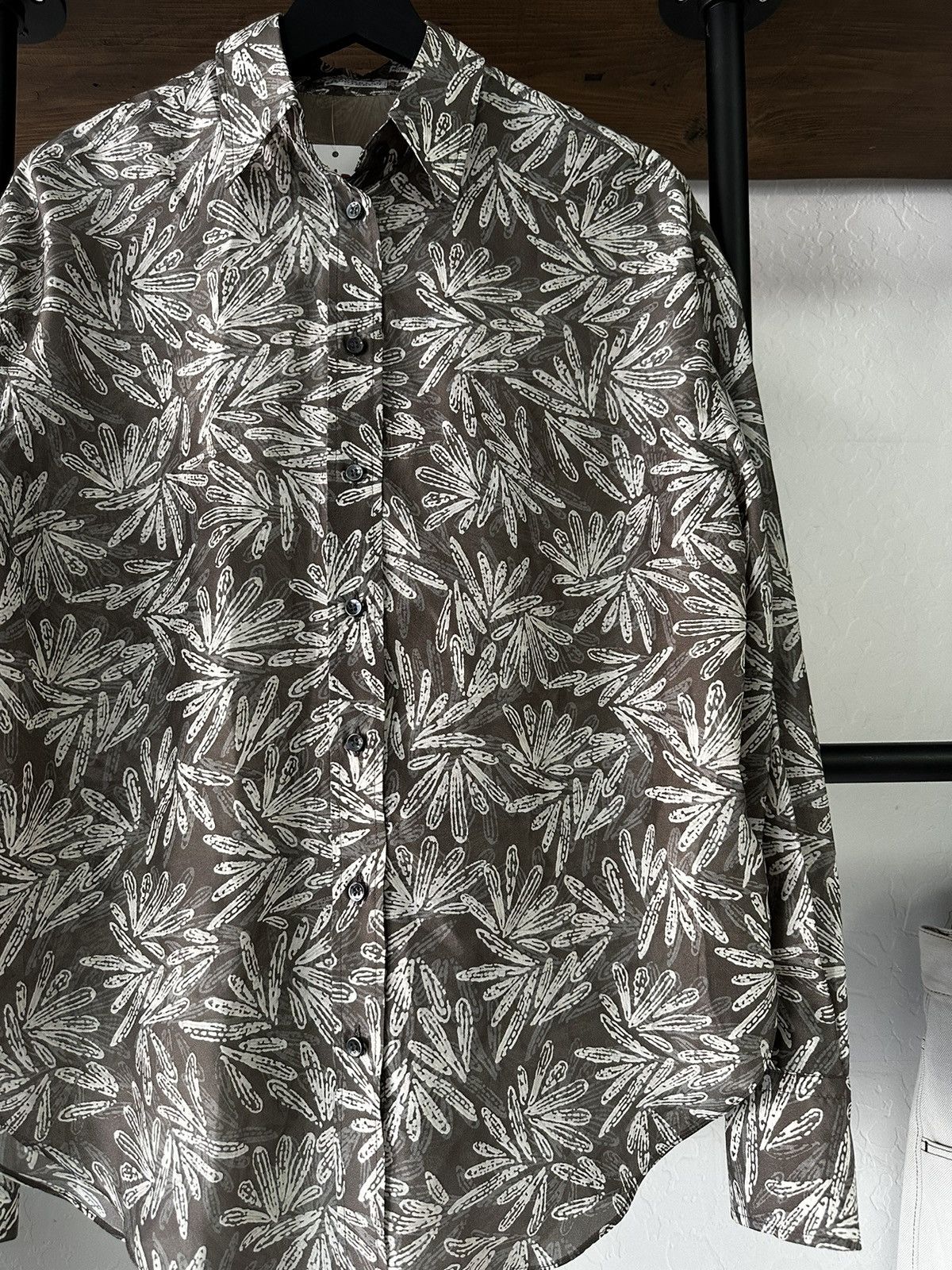 Brunello Cucinelli Brunello Cucinelli Silk Fern Ponge Button-Front Blouse Size S / US 4 / IT 40 - 3 Thumbnail