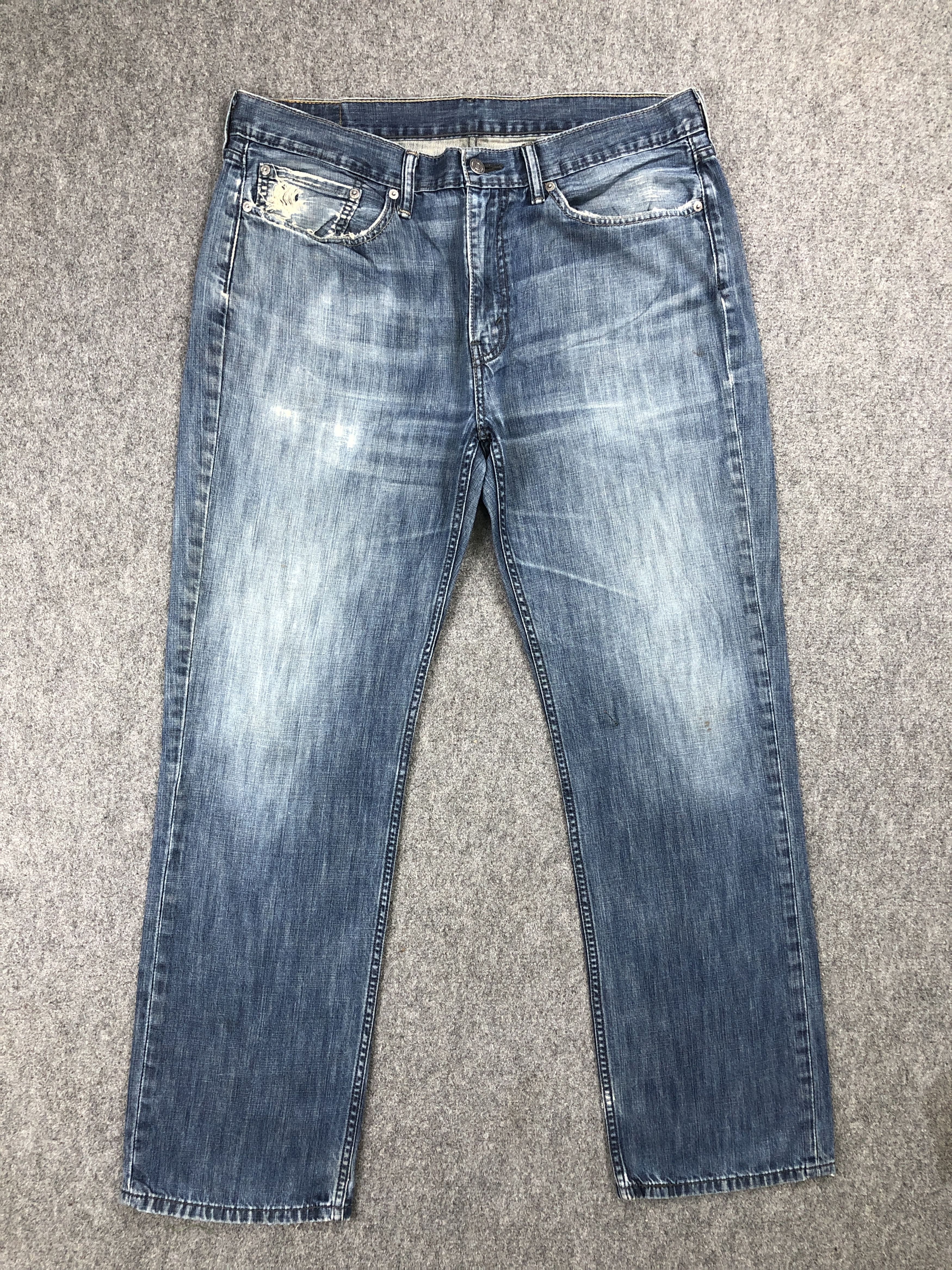 image of Levis 514 Faded Blue Jeans in Blue Denim, Men's (Size 37)