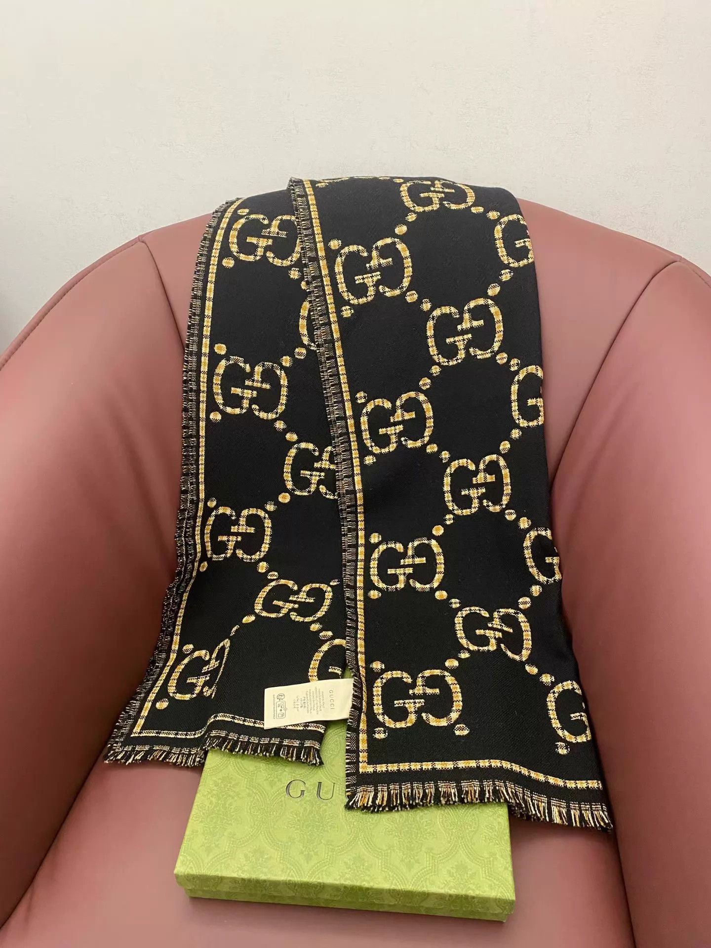 Gucci GUCCI GG Black Gold Check Wool Scarf Unused Size ONE SIZE - 3 Thumbnail