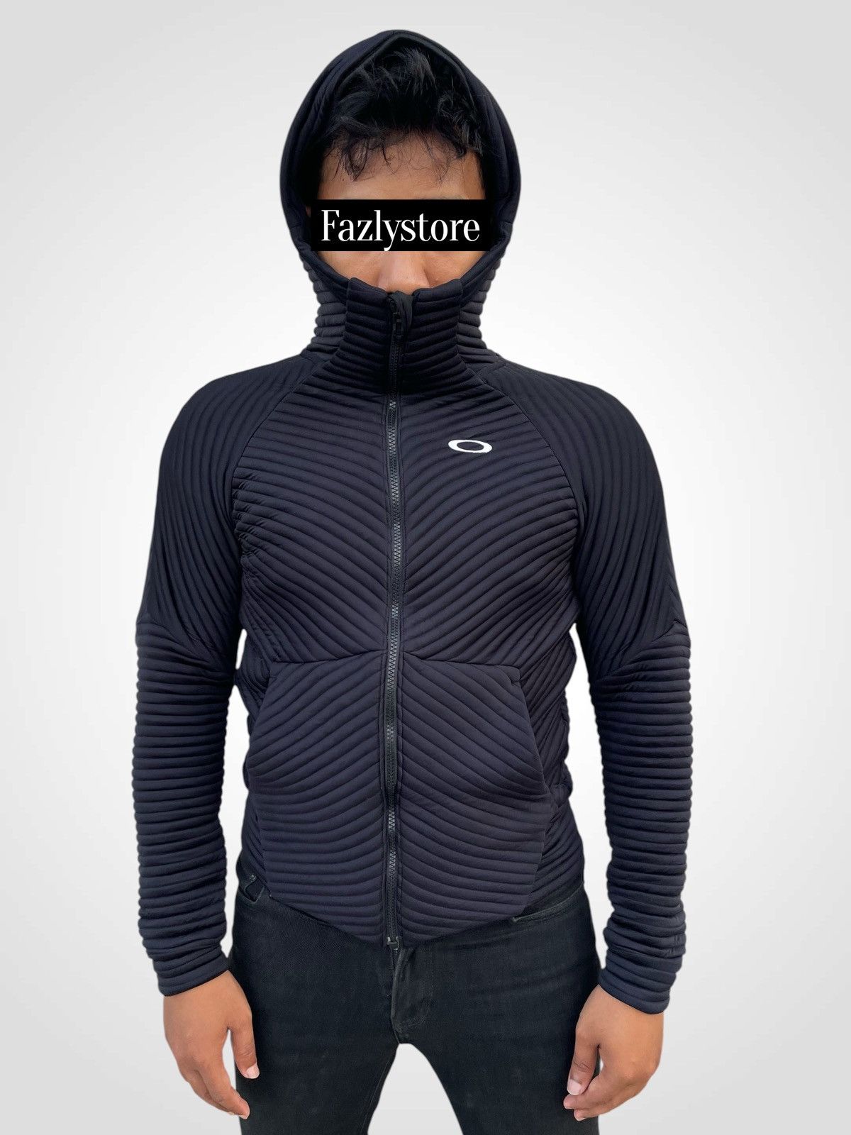 Oakley F/W 2019 OAKLEY MEN'S RIBBED/QUILTED SEAMLESS HOODED JACKET Size US S / EU 44-46 / 1 - 3 Thumbnail
