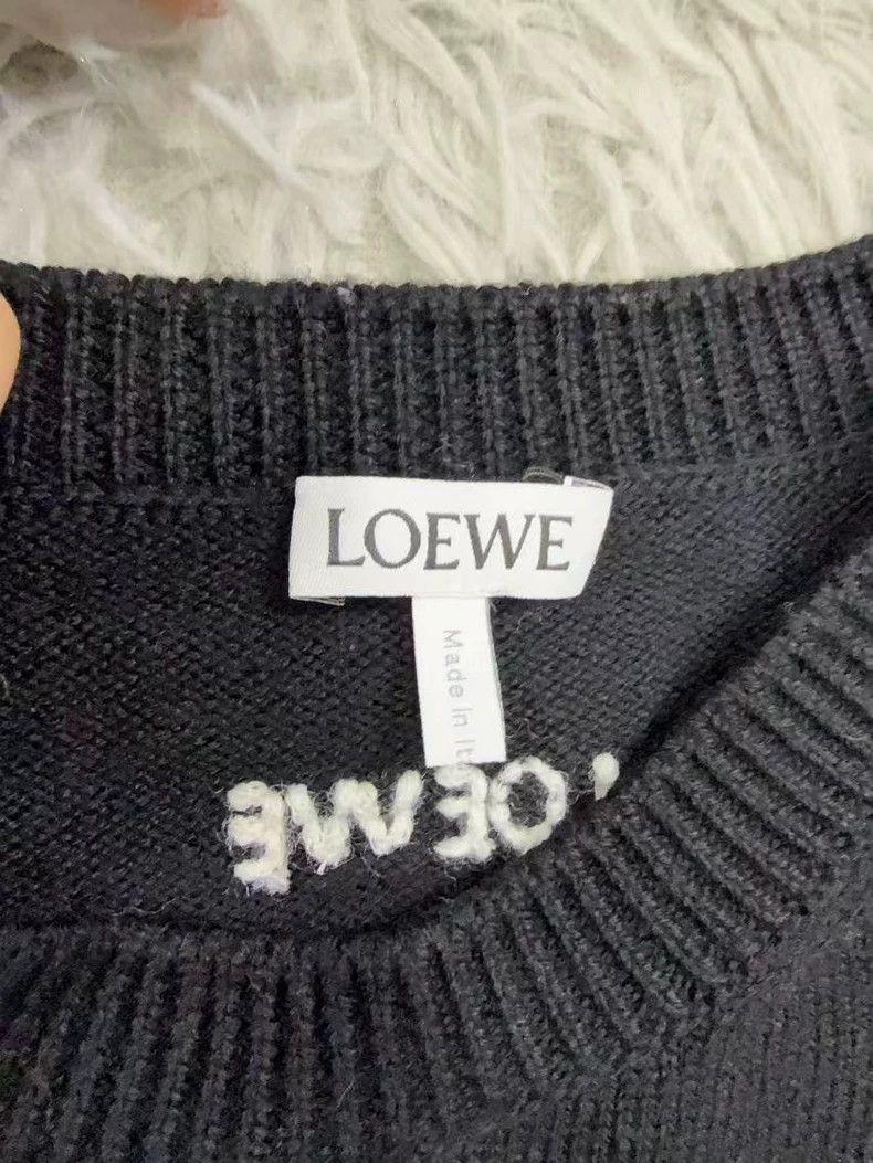 Loewe Loewe Knitwear 100% wool Size M / US 6-8 / IT 42-44 - 5 Thumbnail