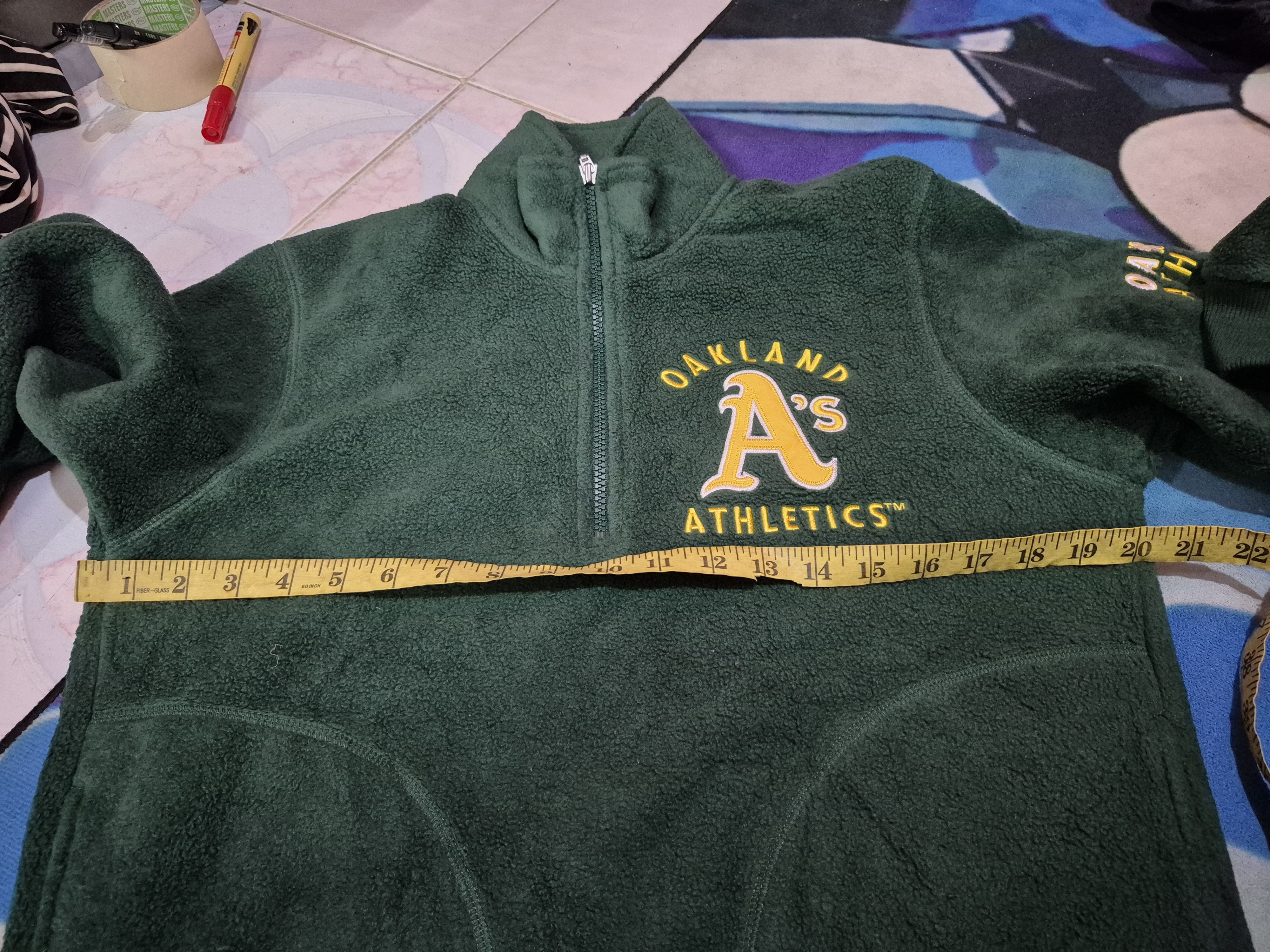 MLB 🔥 Uniqlo MLB Oakland Athletic Half Zipper Sweater Size US M / EU 48-50 / 2 - 10 Thumbnail