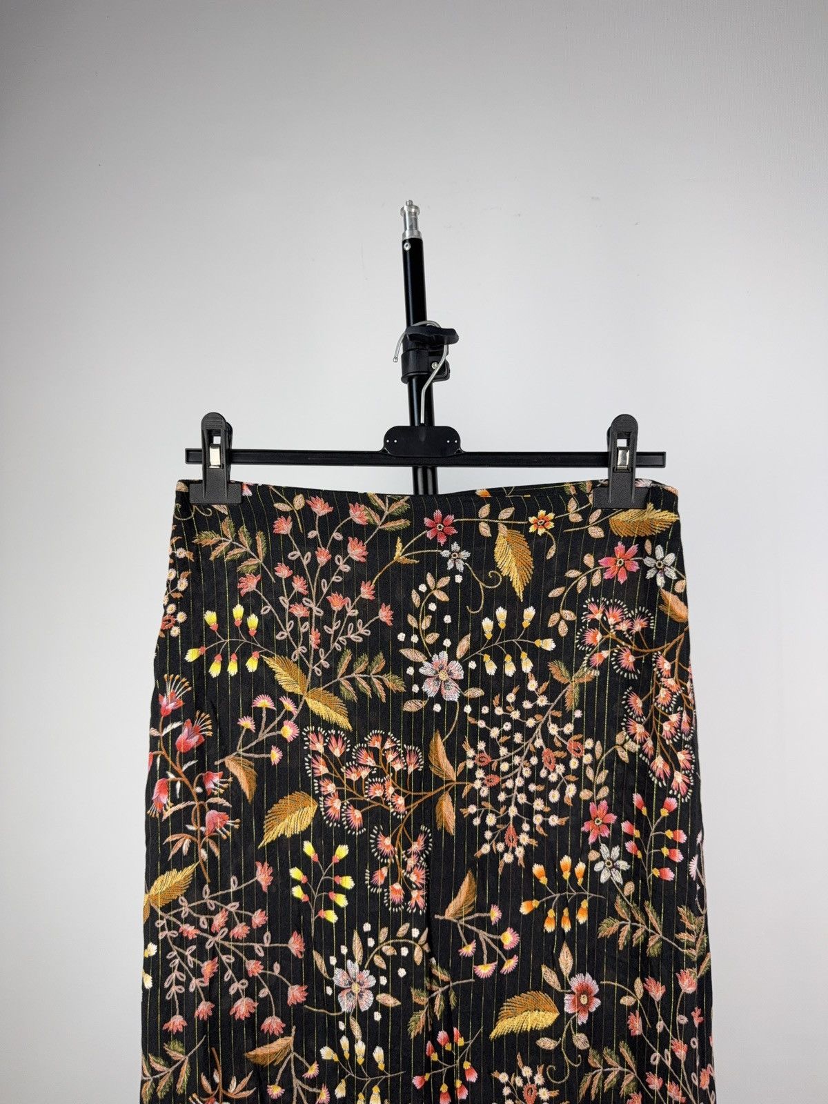 Japanese Brand Vntg 00s Designer NAF NAF Floral Maxi Skirt French Boho 36 Size 26" / US 2 / IT 38 - 2 Thumbnail