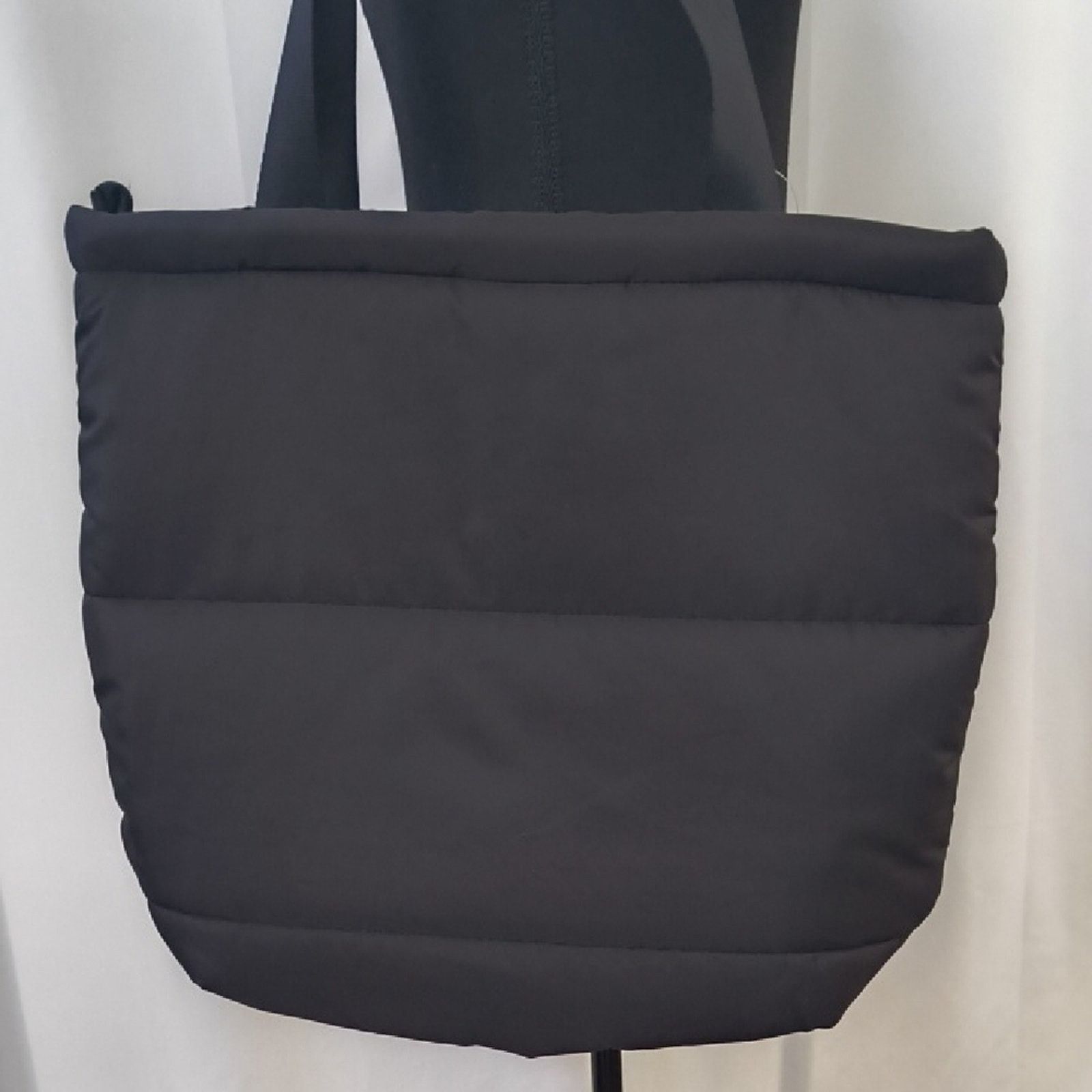 Victoria's Secret New With Tags Pink Black Quilted Tote Bag Size ONE SIZE - 5 Thumbnail