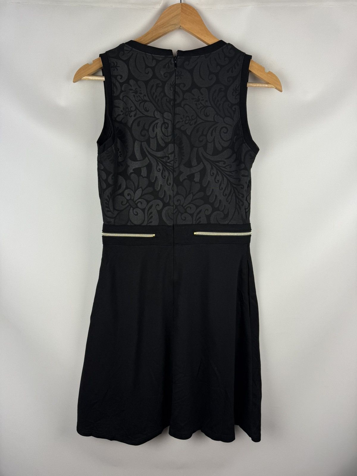 Versace Jeans Couture Versace Jeans Ladies Sleeveless Patterned Dress Size US 4 Size S / US 4 / IT 40 - 17 Thumbnail