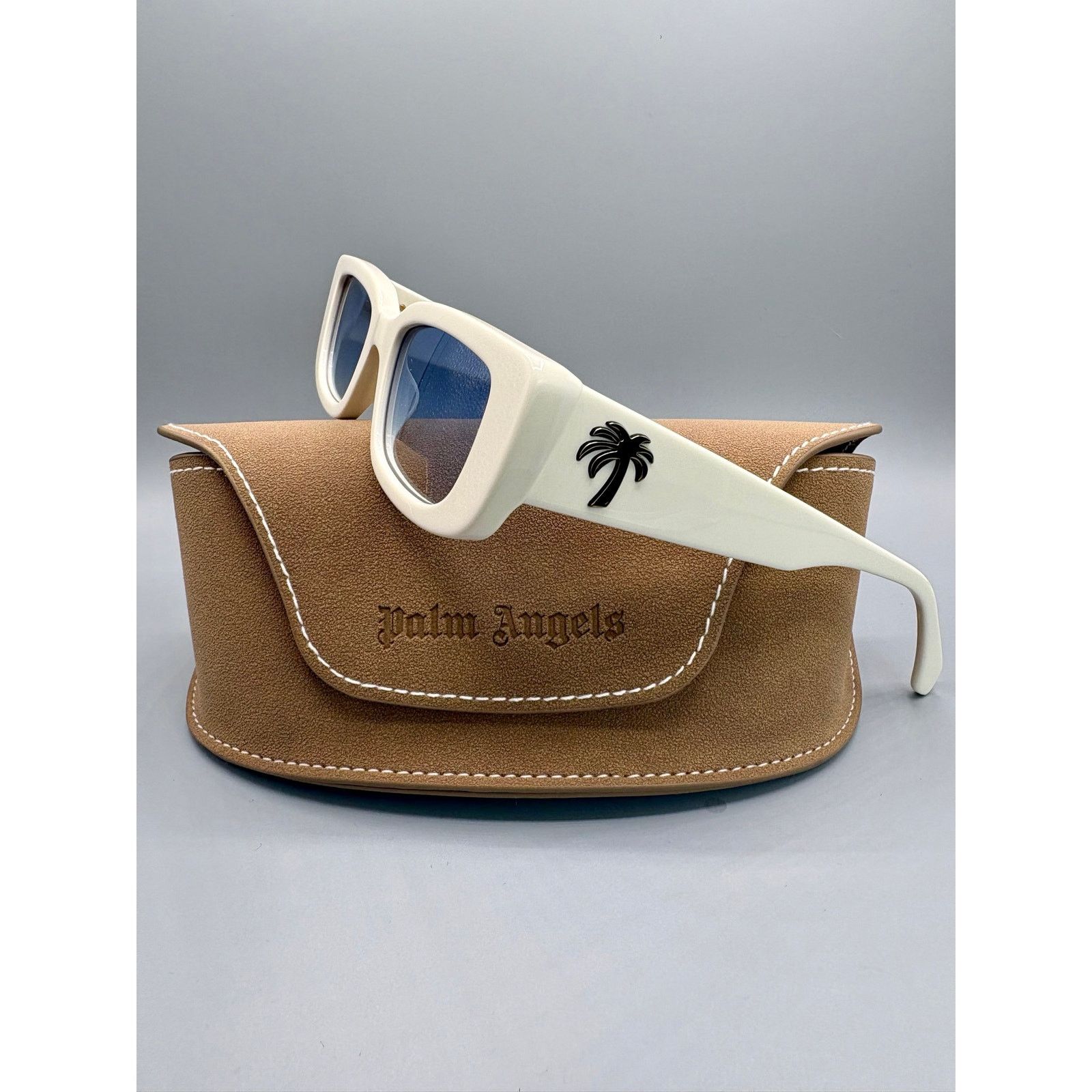 Palm Angels NIB Palm Angels Sunglasses - White Frame, Gradient Blue Lens Size ONE SIZE - 6 Thumbnail