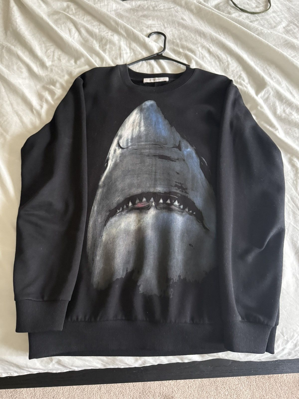 Givenchy Givenchy Shark Sweatshirt Size US M / EU 48-50 / 2 - 1 Thumbnail