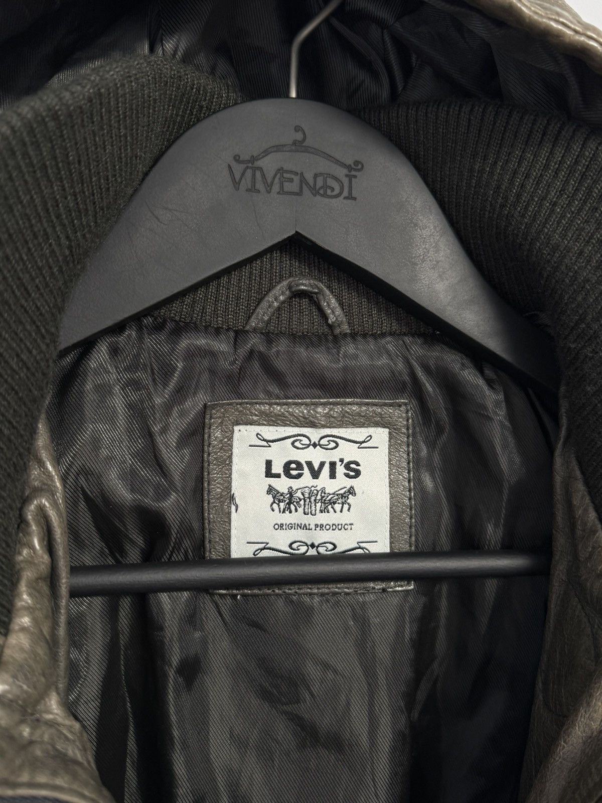 Levi's Levi’s Vintage Leather Jacket Y2K style hype women’s Size M / US 6-8 / IT 42-44 - 12 Thumbnail