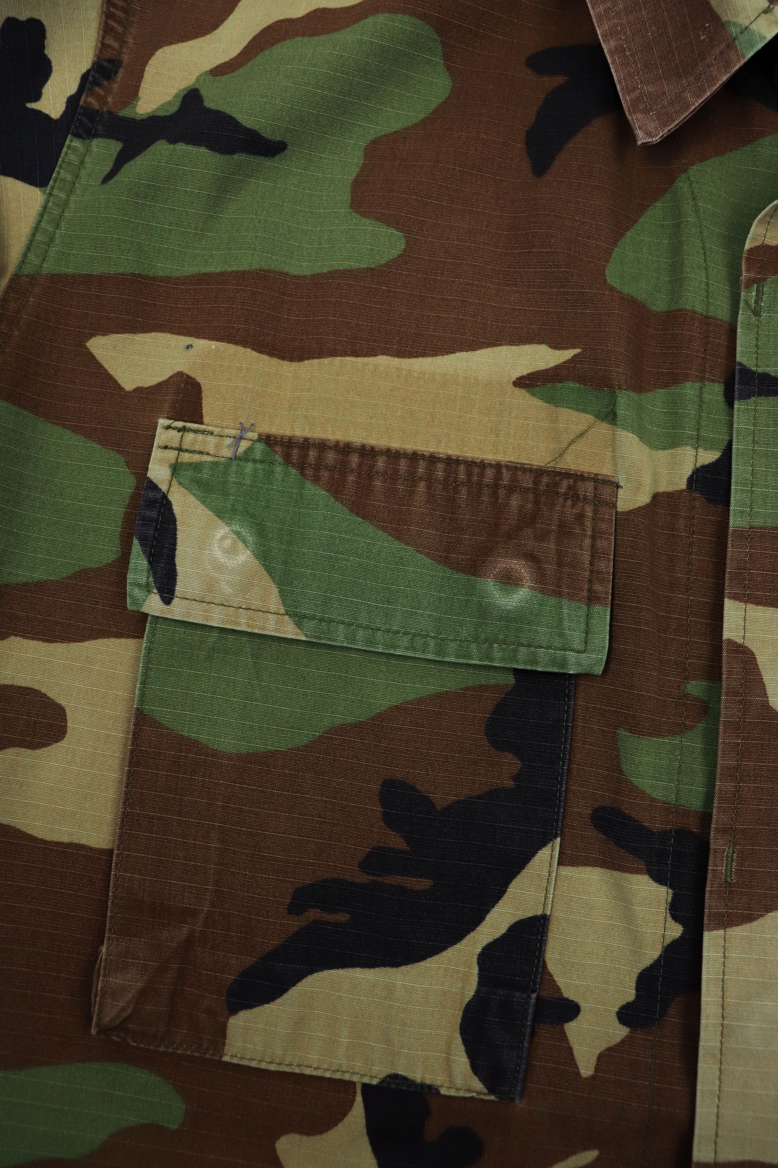 Vintage Vintage 1999 Hot Weather Combat Camo Rip-Stop Light Jacket Size US M / EU 48-50 / 2 - 7 Thumbnail