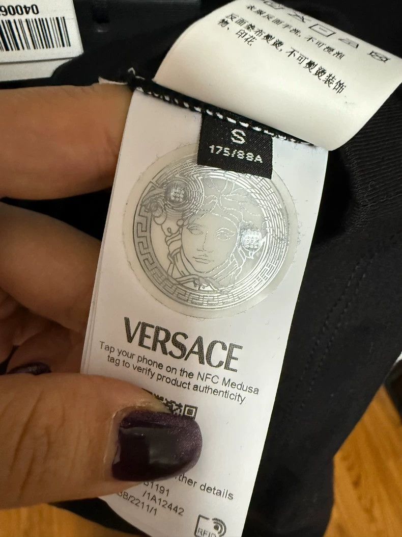 Versace Versace Full of diamond T-shirts Size US S / EU 44-46 / 1 - 7 Thumbnail