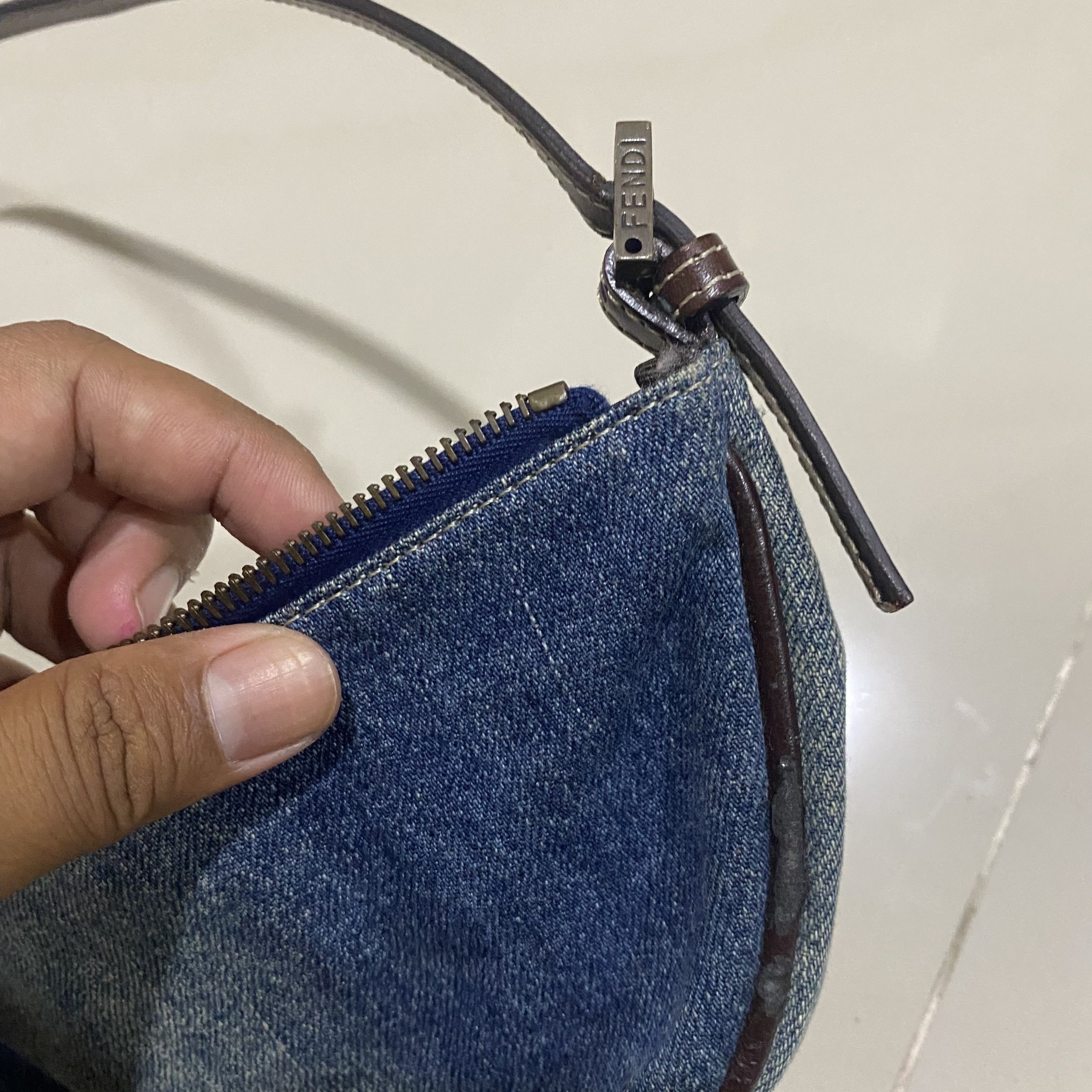 Fendi Baguette Clutch Bag Size ONE SIZE - 6 Thumbnail
