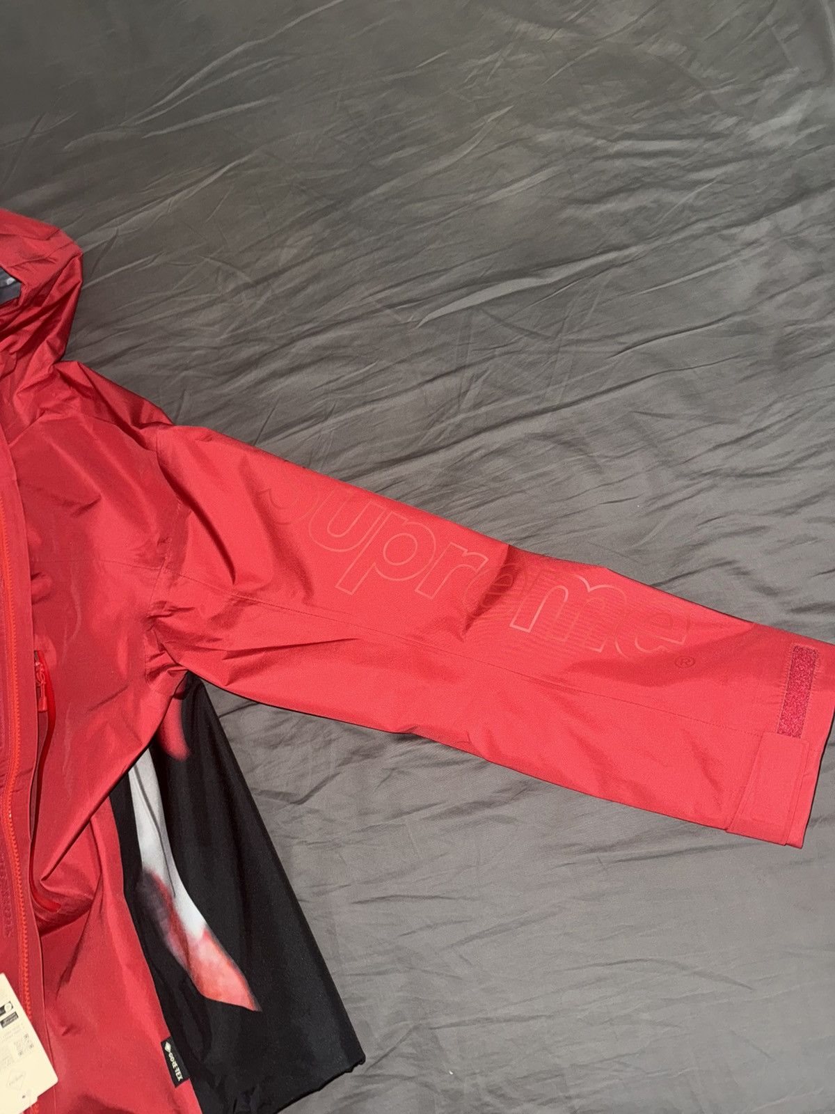 Supreme Supreme Gore-Tex Ghostface Shell Jacket Size US S / EU 44-46 / 1 - 3 Thumbnail