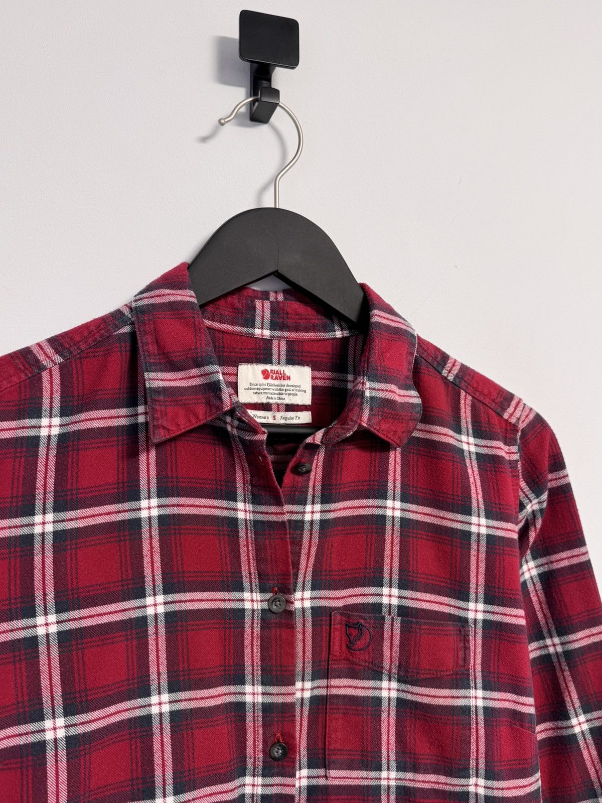 Fjallraven × Vintage Fjallraven Vintage Button Up T-Shirt Size S / US 4 / IT 40 - 4 Thumbnail