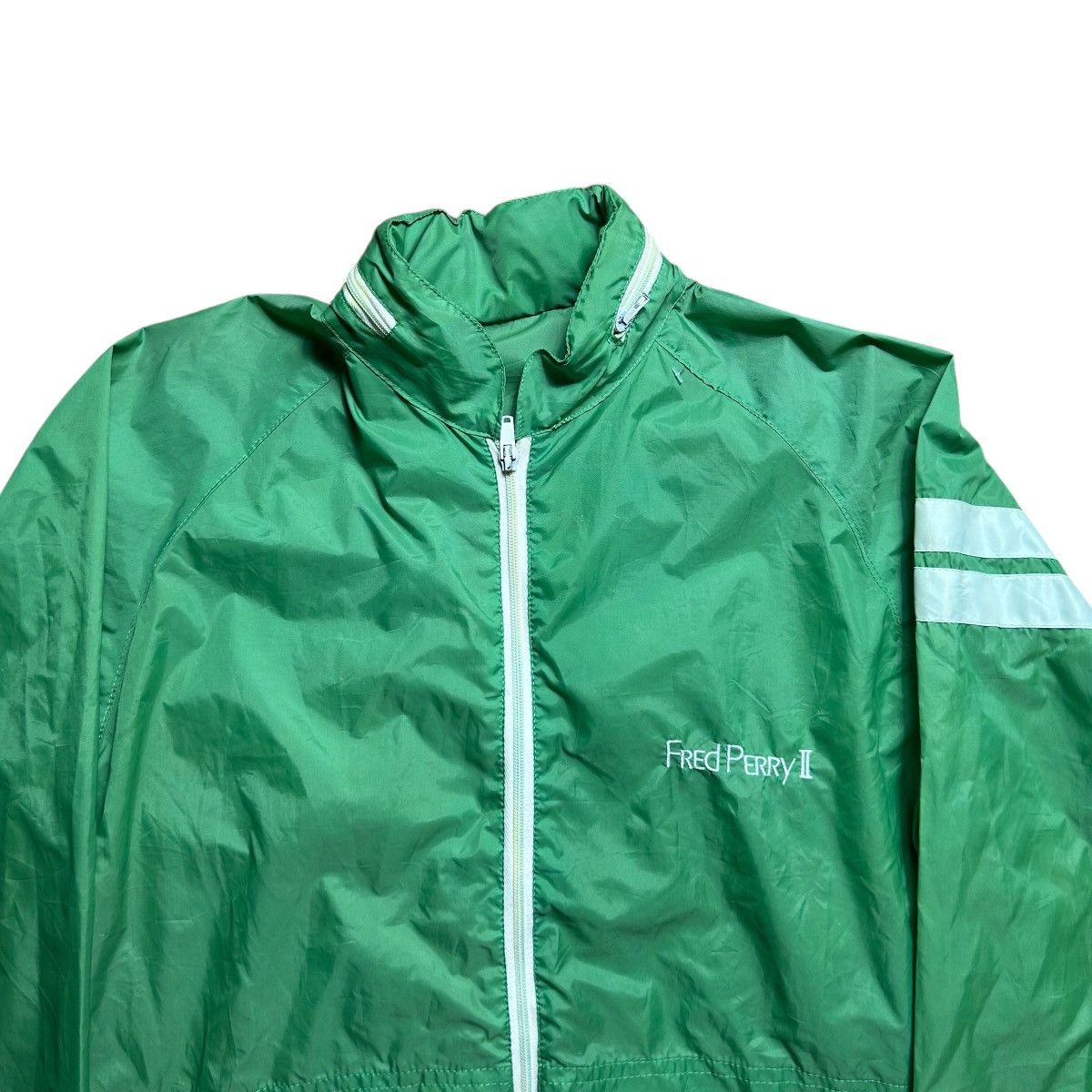 Fred Perry Vintage Fred Perry Nylon Windbreaker Jacket Size M / US 6-8 / IT 42-44 - 3 Thumbnail