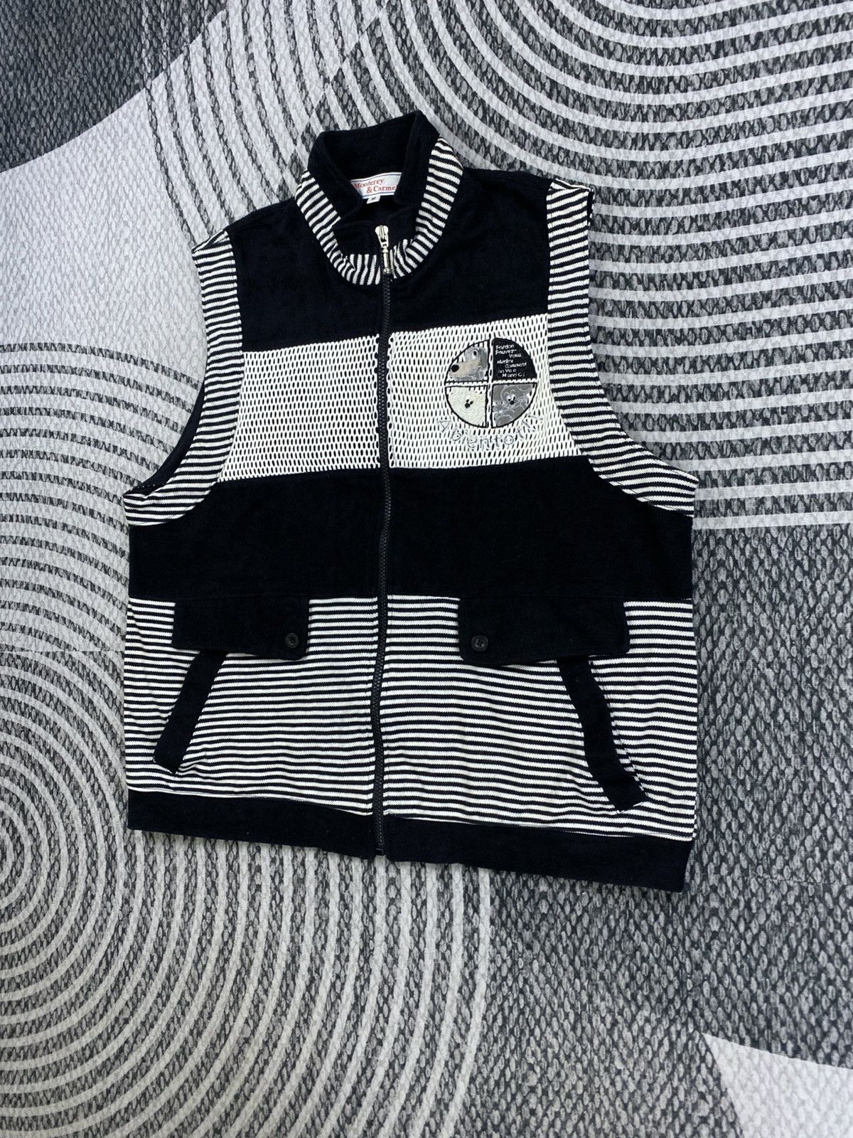Japanese Brand Vintage Monterey & Camel Retro Style Zipper Vest Size US M / EU 48-50 / 2 - 4 Thumbnail