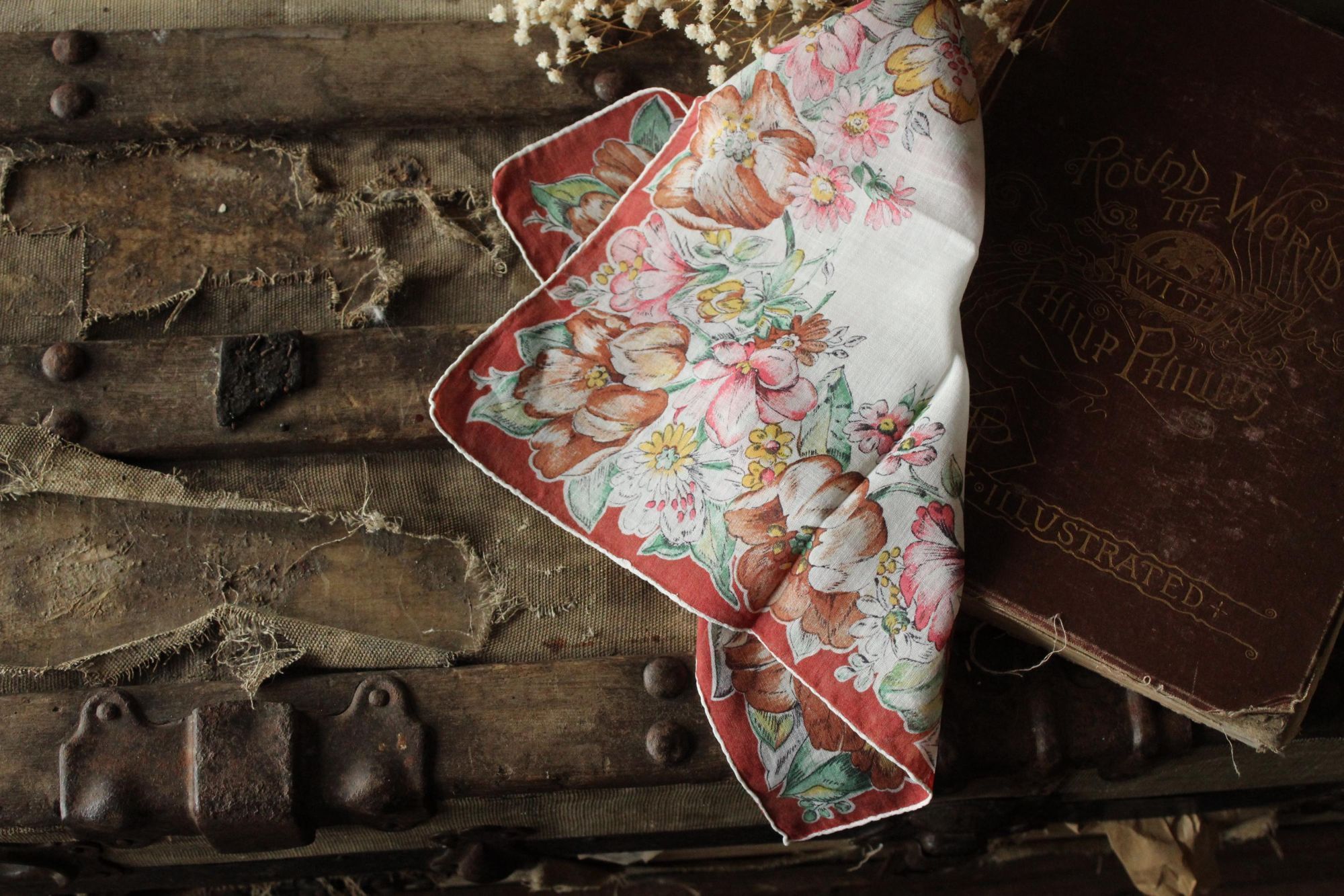 Vintage Vintage Handkerchief, Brown Flower Print Cotton Hanky Size ONE SIZE - 8 Thumbnail