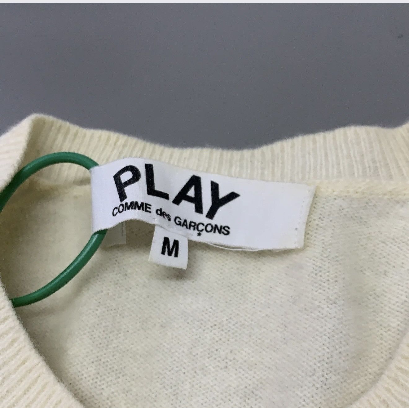 Comme des Garcons Comme des Garçons Play White Knit Cardigan for Women 0079 Size M / US 6-8 / IT 42-44 - 3 Thumbnail