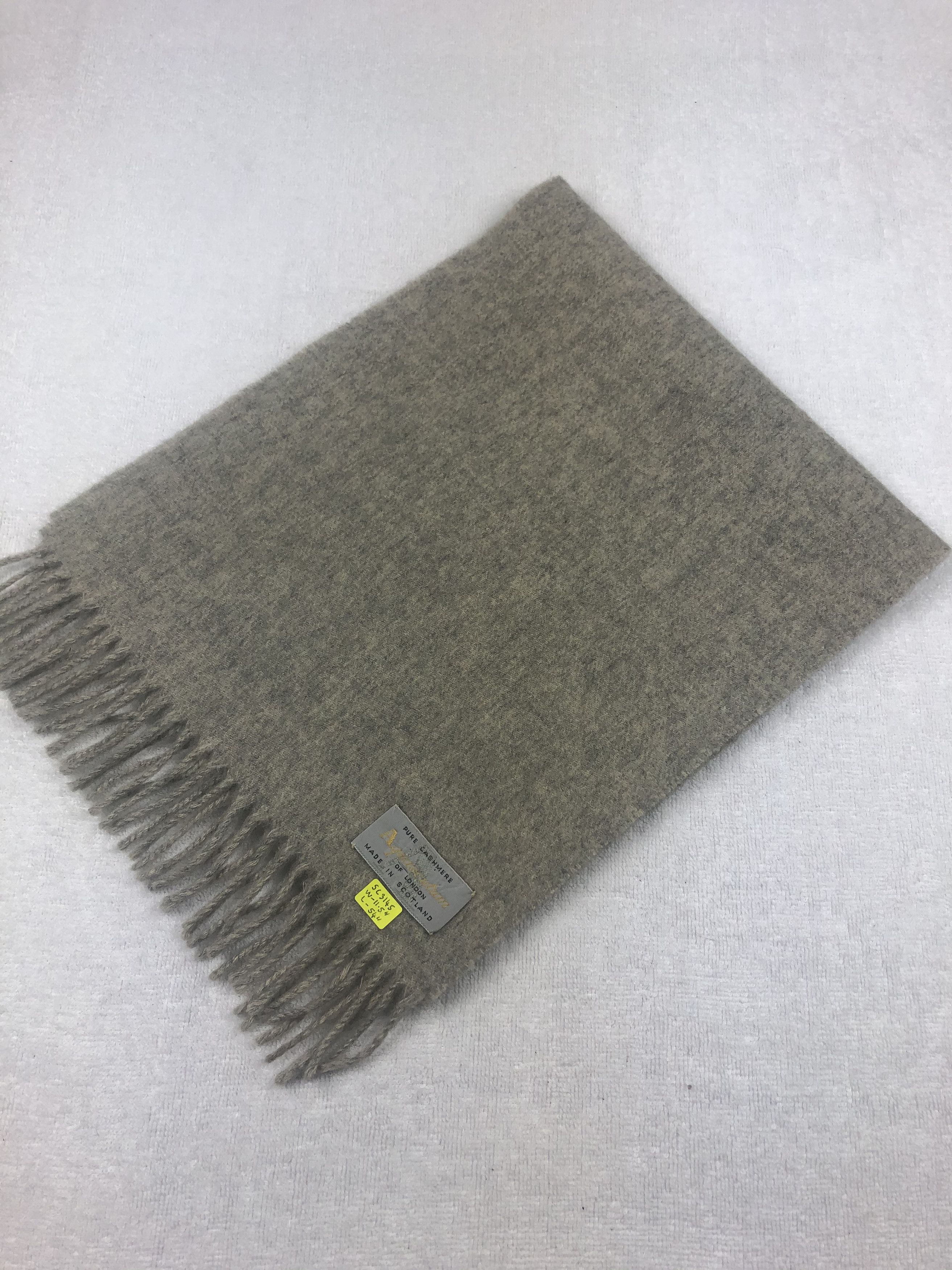 Aquascutum Aquasqutum Cashmere Scarf / Muffler / Neckwear Size ONE SIZE - 6 Thumbnail