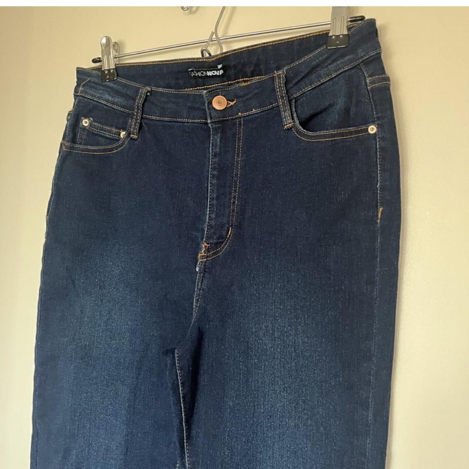 Fashion Nova Fashion Nova skinny jeans Size 30" / US 8 / IT 44 - 2 Thumbnail
