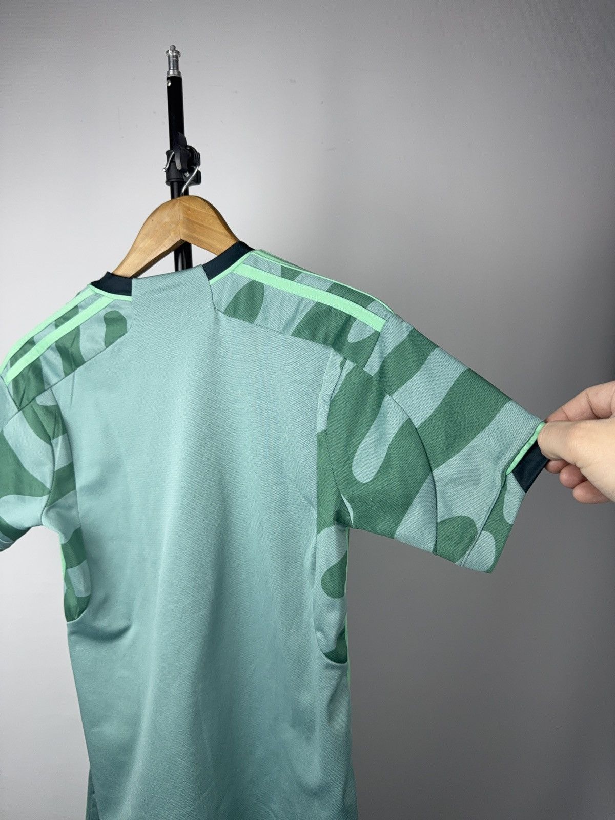 Adidas Celtic FC Adidas Camouflage Green Third Jersey & Shorts 26 Size US XXS / EU 40 - 11 Thumbnail