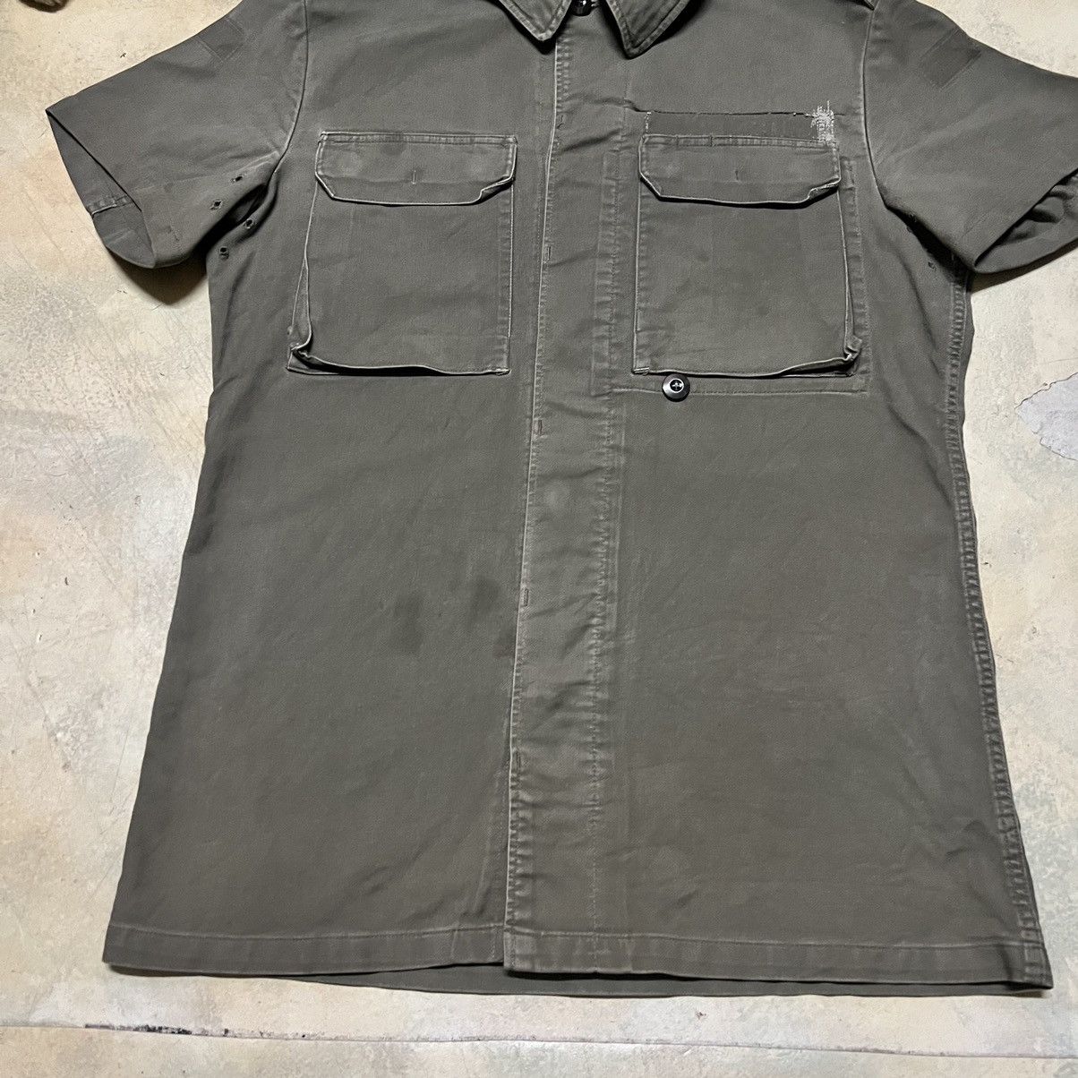 Vintage Vintage Military Army Issue Button Up Shirt Size US L / EU 52-54 / 3 - 3 Thumbnail