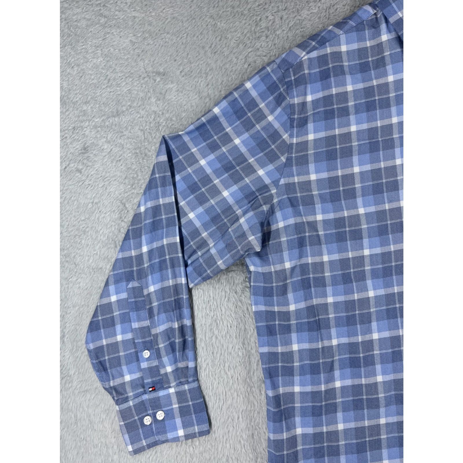 Tommy Hilfiger Tommy Hilfiger Shirt Adult Extra Large Blue Plaid Long Sleeve 17-17.5 34-35 Size US XL / EU 56 / 4 - 3 Thumbnail