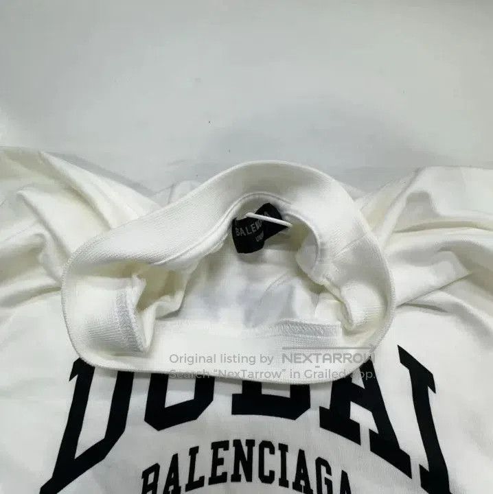 Balenciaga Balenciaga Dubai Logo Print Short Sleeve T. Size US L / EU 52-54 / 3 - 3 Thumbnail
