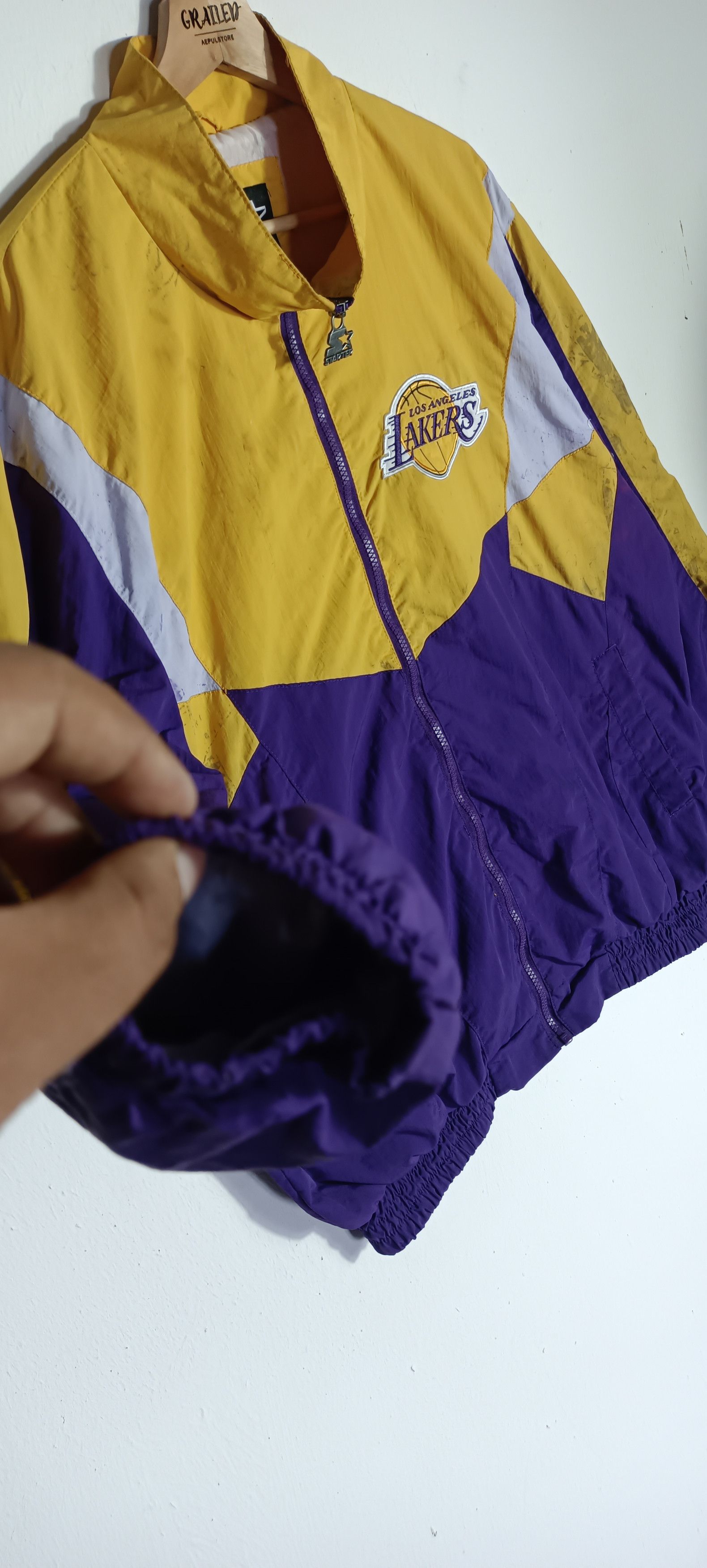 NBA × Starter × Vintage Vintage🔥🔥 L A Lakers Starter Full Zipper Size US XL / EU 56 / 4 - 6 Thumbnail