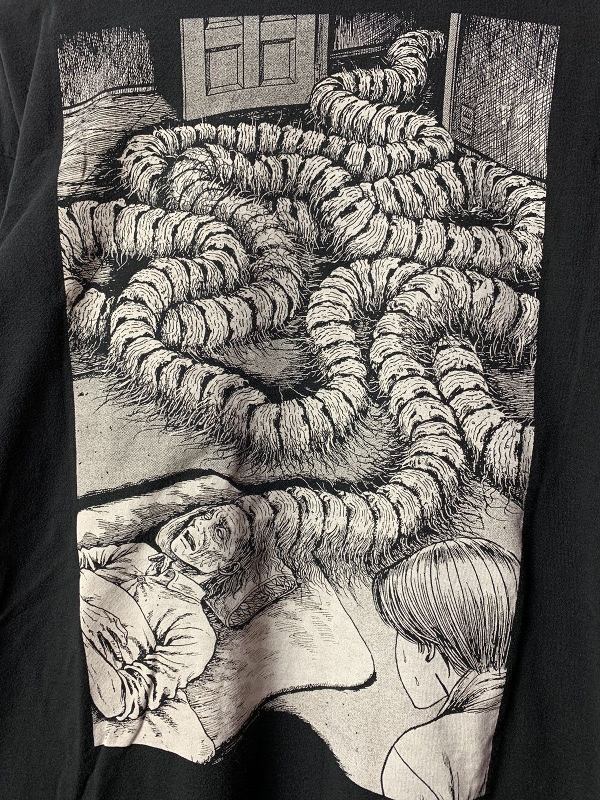 Anime 🔥Junji Ito Collection Horror Manga Anime Disturbing Tee Size US XL / EU 56 / 4 - 3 Thumbnail