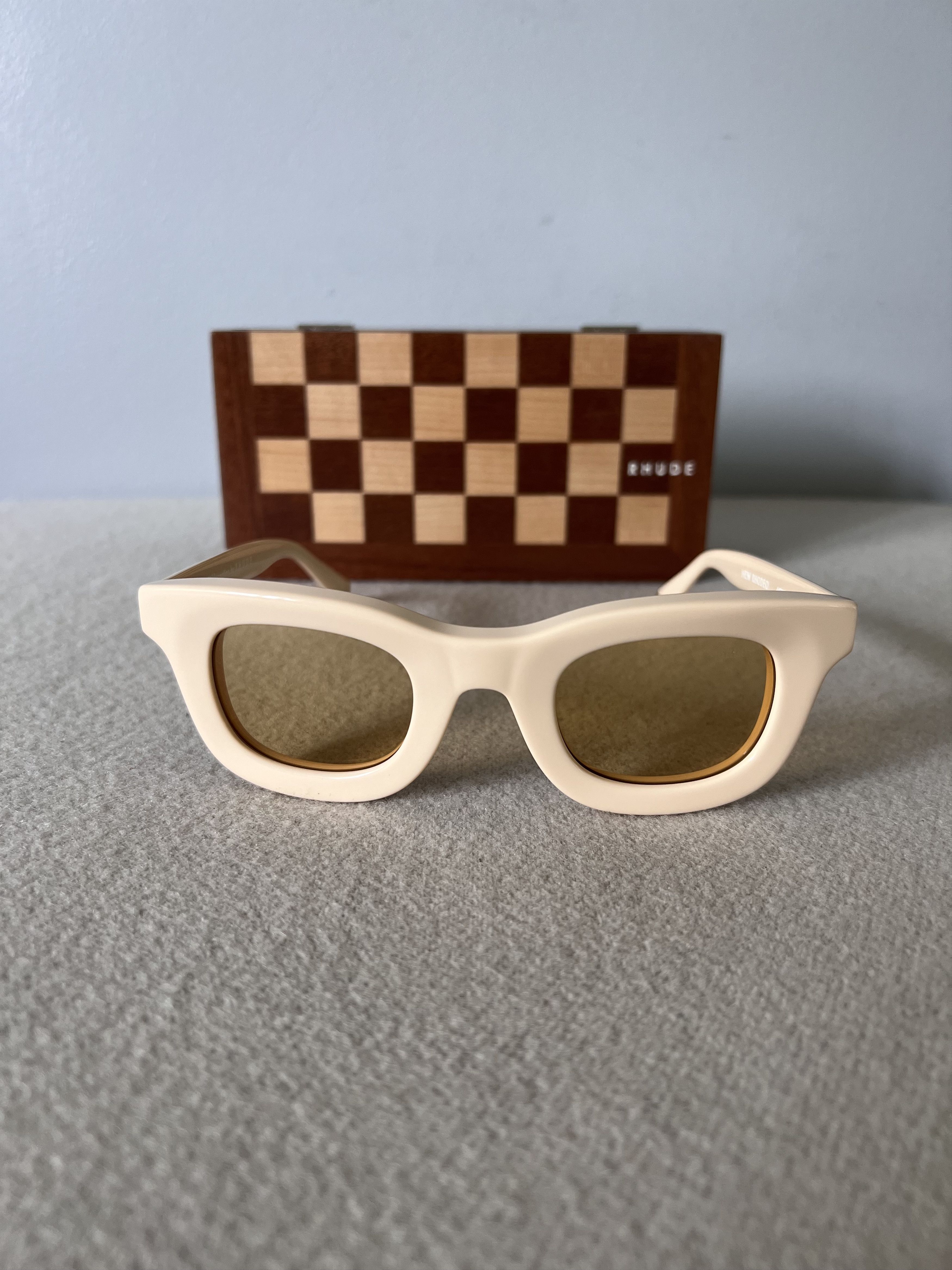 Rhude Rhude New Rhodeo Sunglasses in White with Yellow Lens Size ONE SIZE - 2 Thumbnail