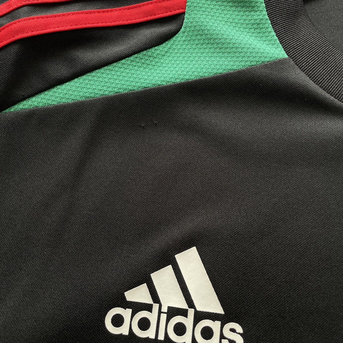Adidas AC Milan Adidas Training Jersey Shirt Men 2012/2013 Size US M / EU 48-50 / 2 - 4 Thumbnail