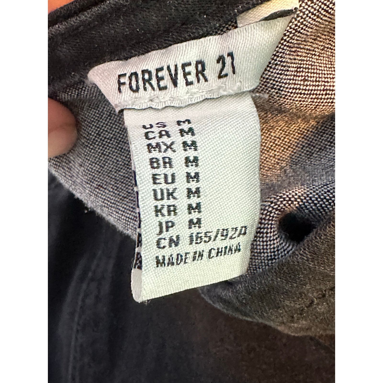 Forever 21 FOREVER 21 black zippered bodycon mini dress size Medium Size M / US 6-8 / IT 42-44 - 3 Thumbnail