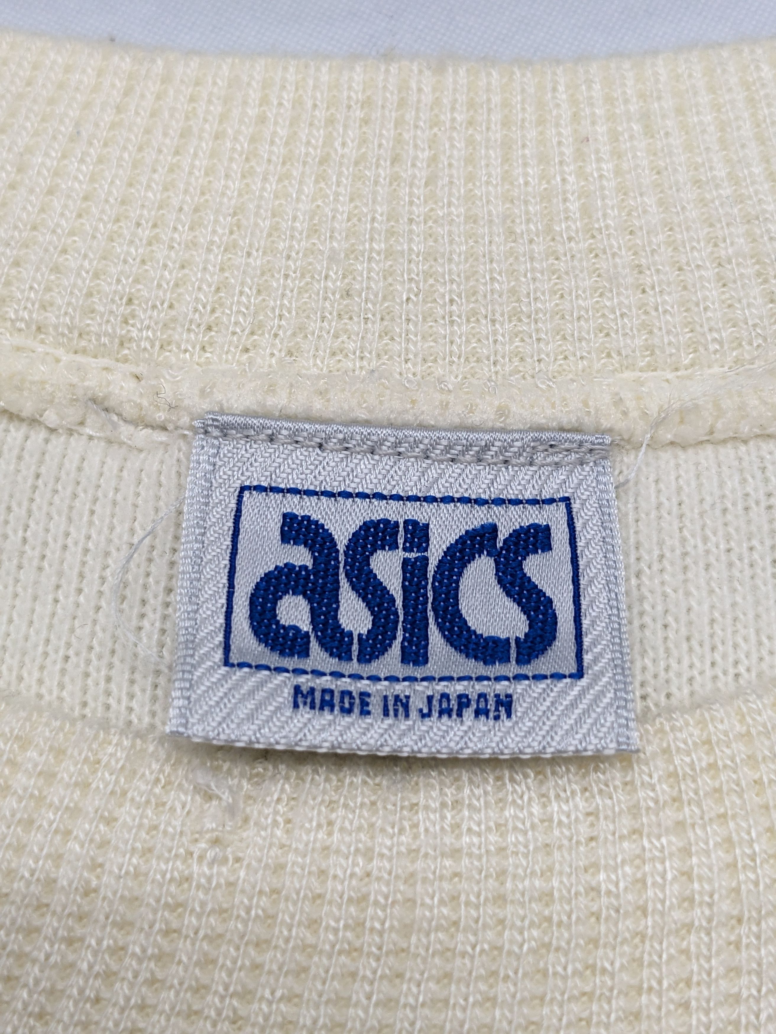 Asics Vintage Asics Make Me Play Sports Made In Japan Size US L / EU 52-54 / 3 - 8 Thumbnail