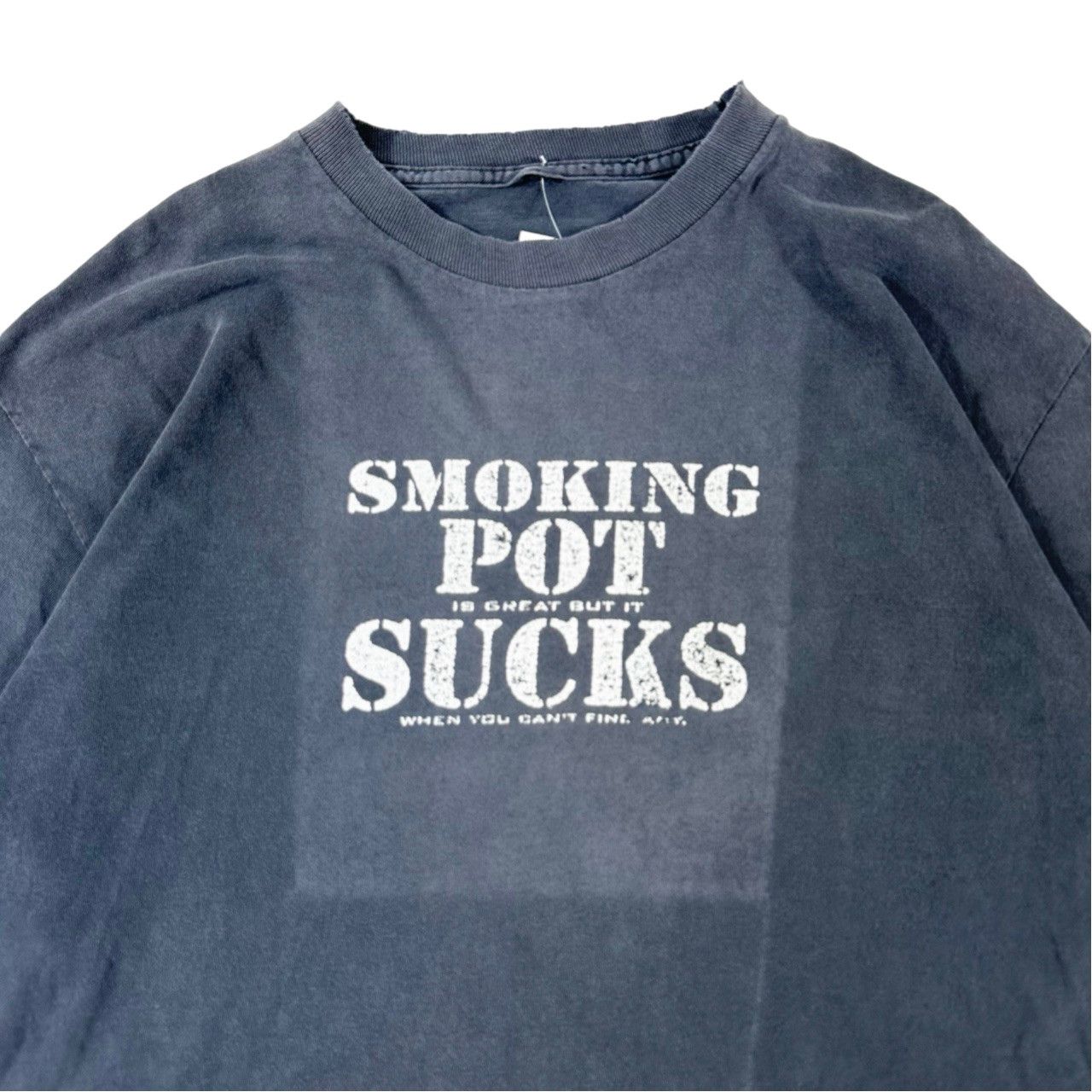 Vintage Vintage 00s Smoking Pot Sucks Parody Graphic T Shirt Size US XL / EU 56 / 4 - 2 Thumbnail