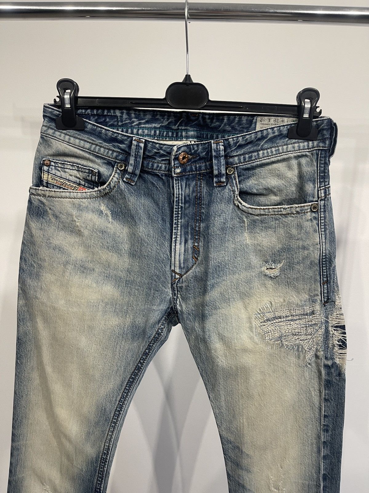Diesel Vintage Diesel Distressed Jeans Faded Denim Pants W28 L32 Size US 28 / EU 44 - 2 Thumbnail