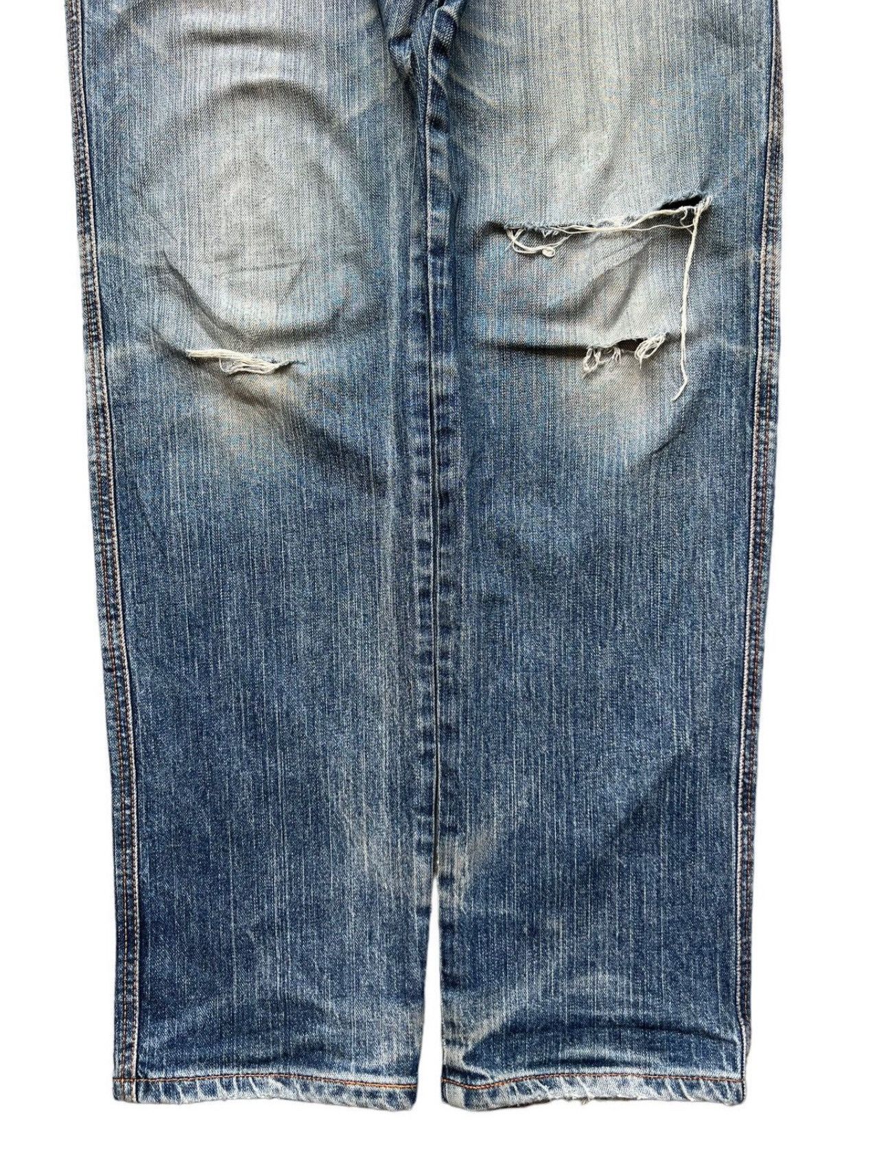 Edwin Vintage Edwin Blue Trip Distressed Jeans 32x34 Size US 32 / EU 48 - 4 Thumbnail