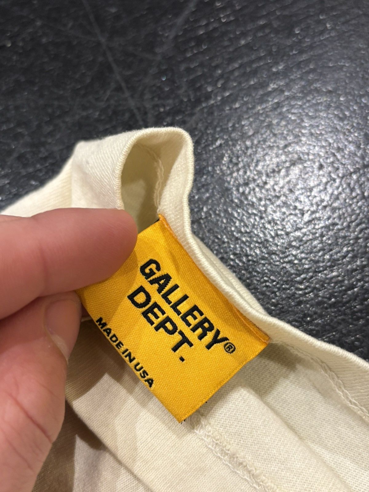 Gallery Dept. Gallery Dept. Souvenir Longsleeve Tee Size US S / EU 44-46 / 1 - 6 Thumbnail