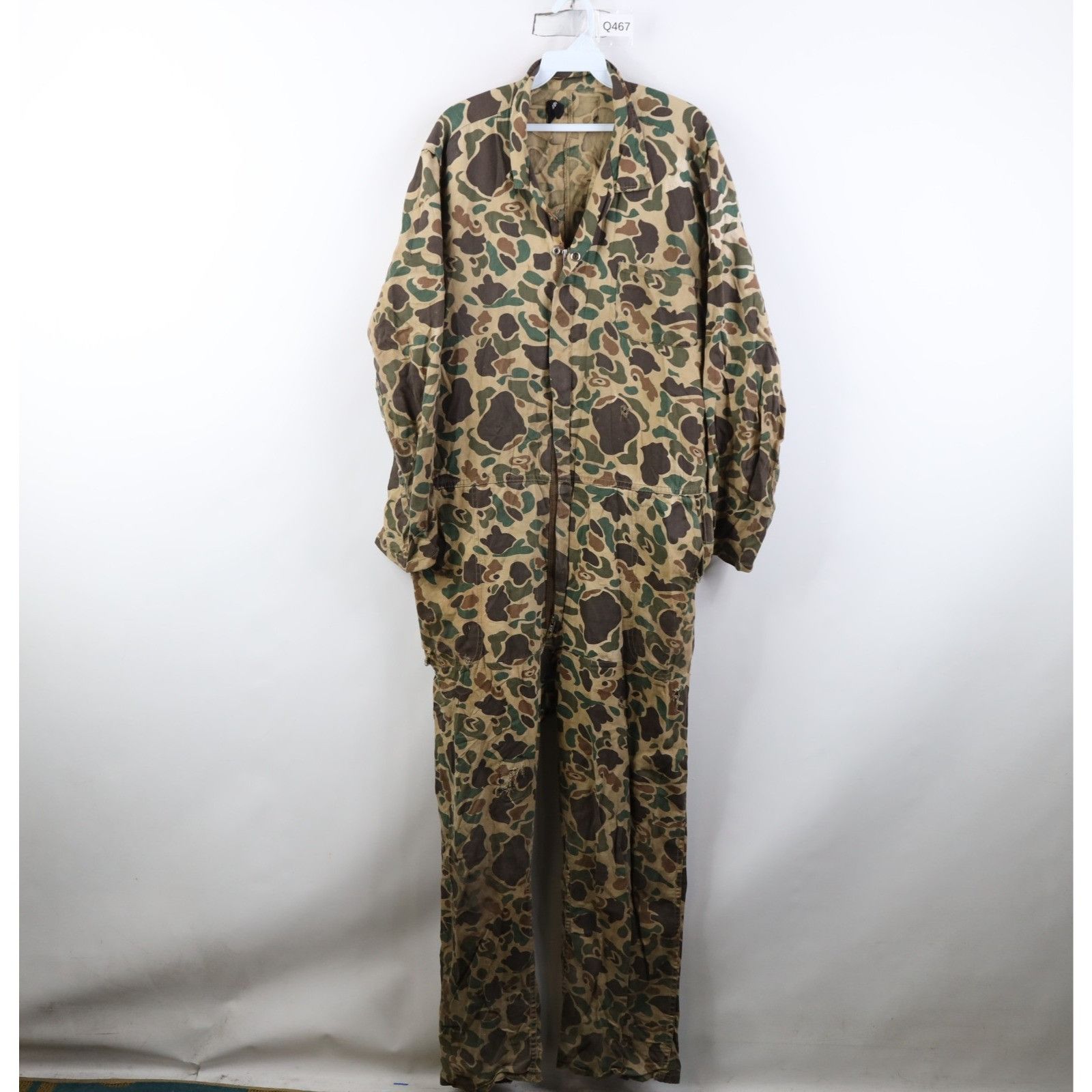 Vintage Vintage 70s Streetwear Frogskin Camouflage Coveralls Size US 38 / EU 54 - 1 Thumbnail