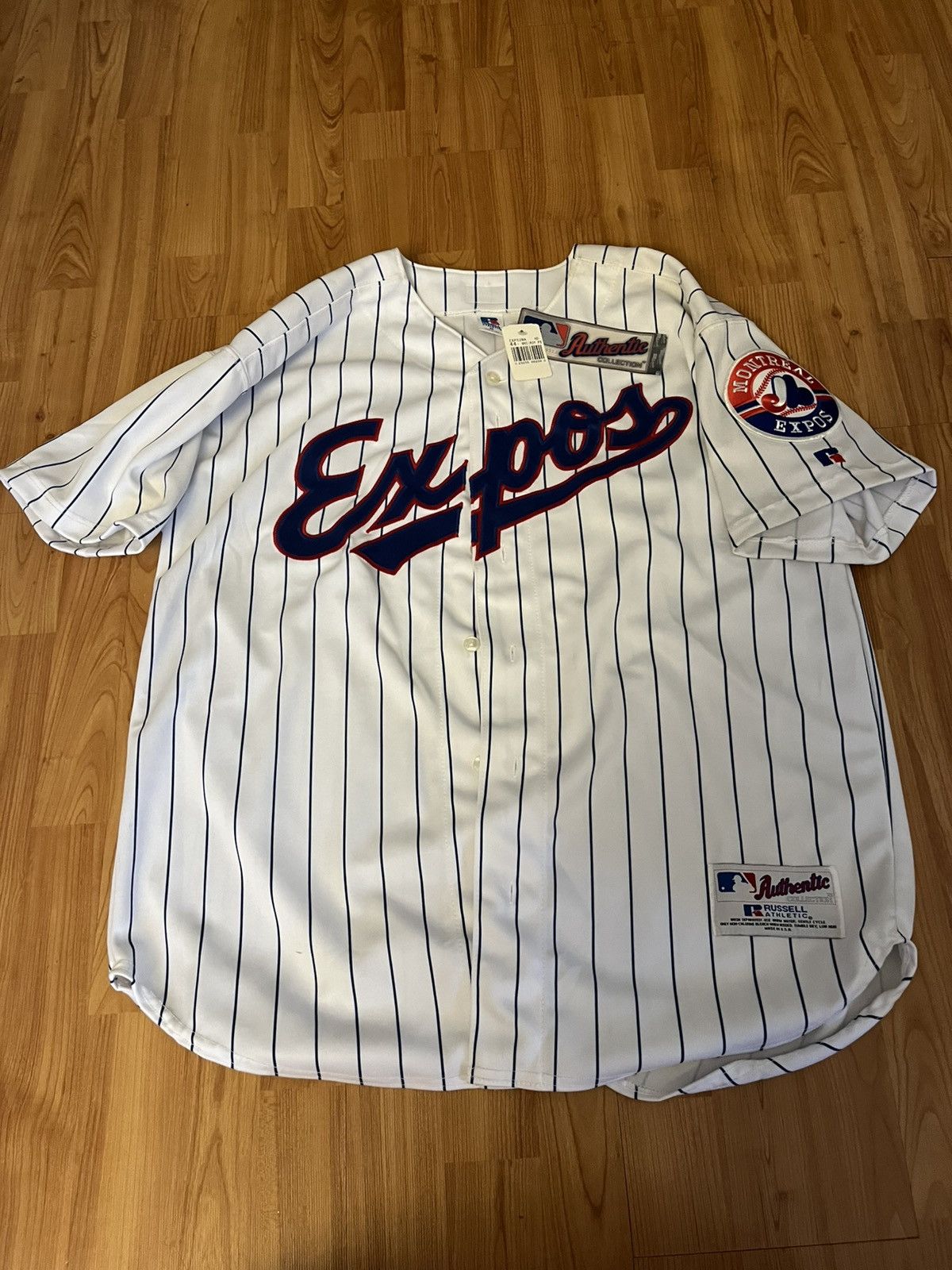 Russell Athletic Last of its kind 04 nwt Montreal Expos authentic home jersey Size US L / EU 52-54 / 3 - 1 Thumbnail