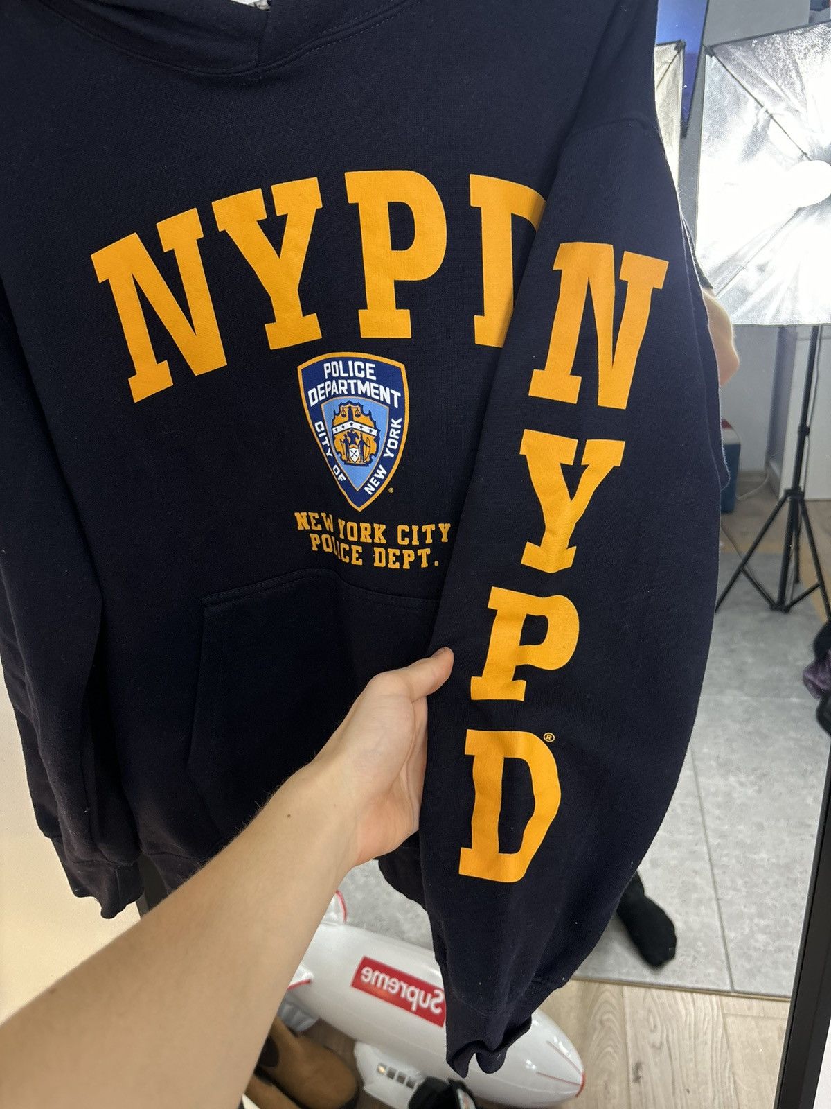 Band Tees × Vintage 90s Vintage NYPD Police Department Boxy Heavy Hoodie USA Size US XL / EU 56 / 4 - 3 Thumbnail