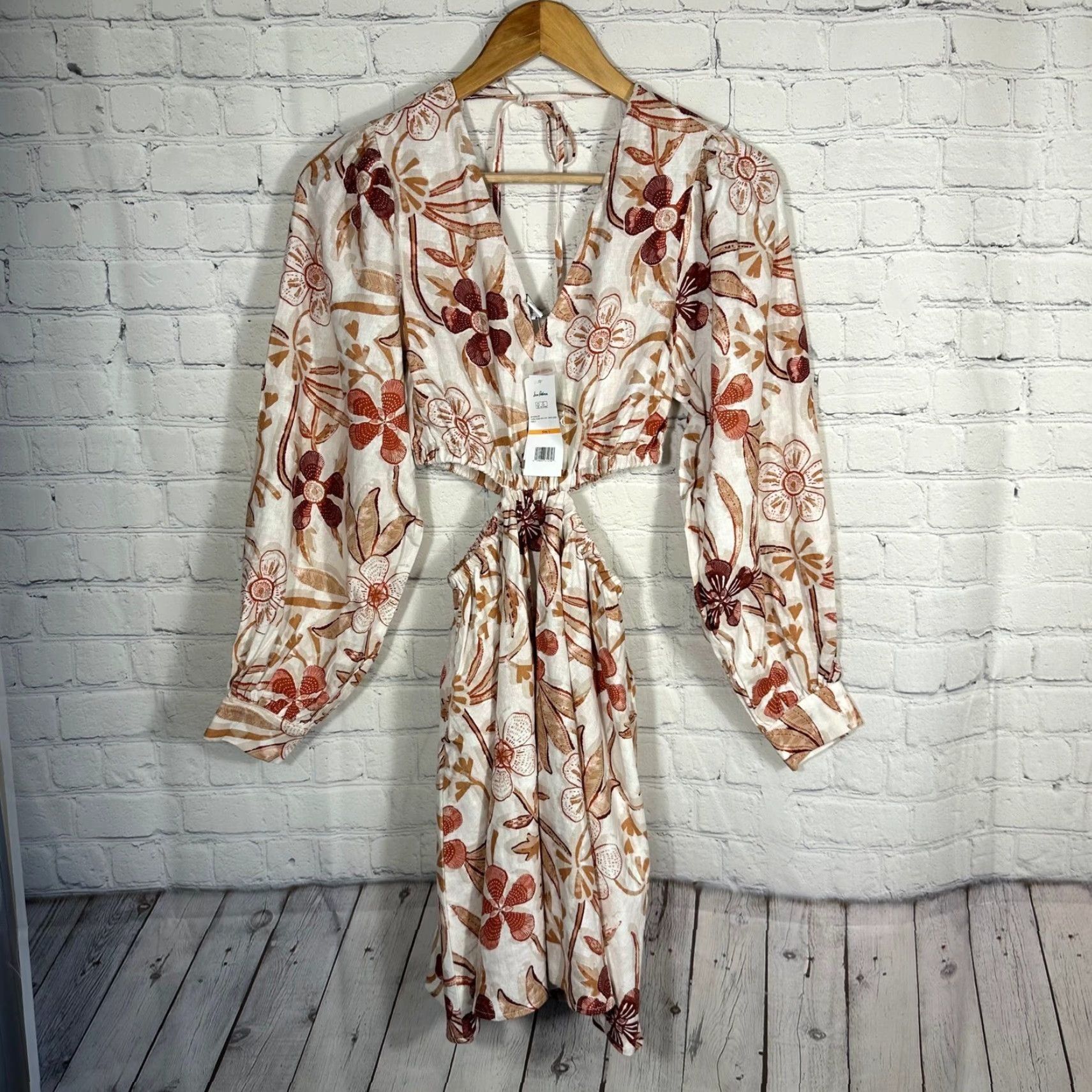 Sam Edelman Sam Edelman Mini Dress Floral Stamp White Sand V-Neck Balloon Sleeve Cut Out Backless Open Back Tie Short Dress S Multicolor Womens Small NWT Size S / US 4 / IT 40 - 3 Thumbnail