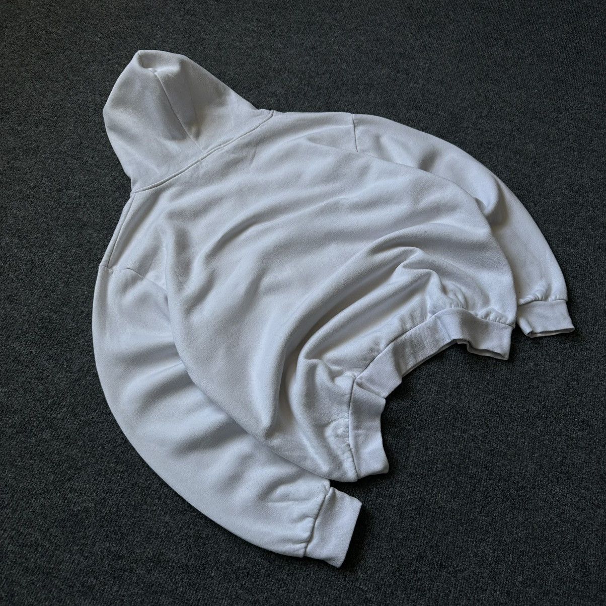 Adidas VTG Adidas Hoodie Big Logo Size L Used Grunge Avant-garde Size US L / EU 52-54 / 3 - 4 Thumbnail