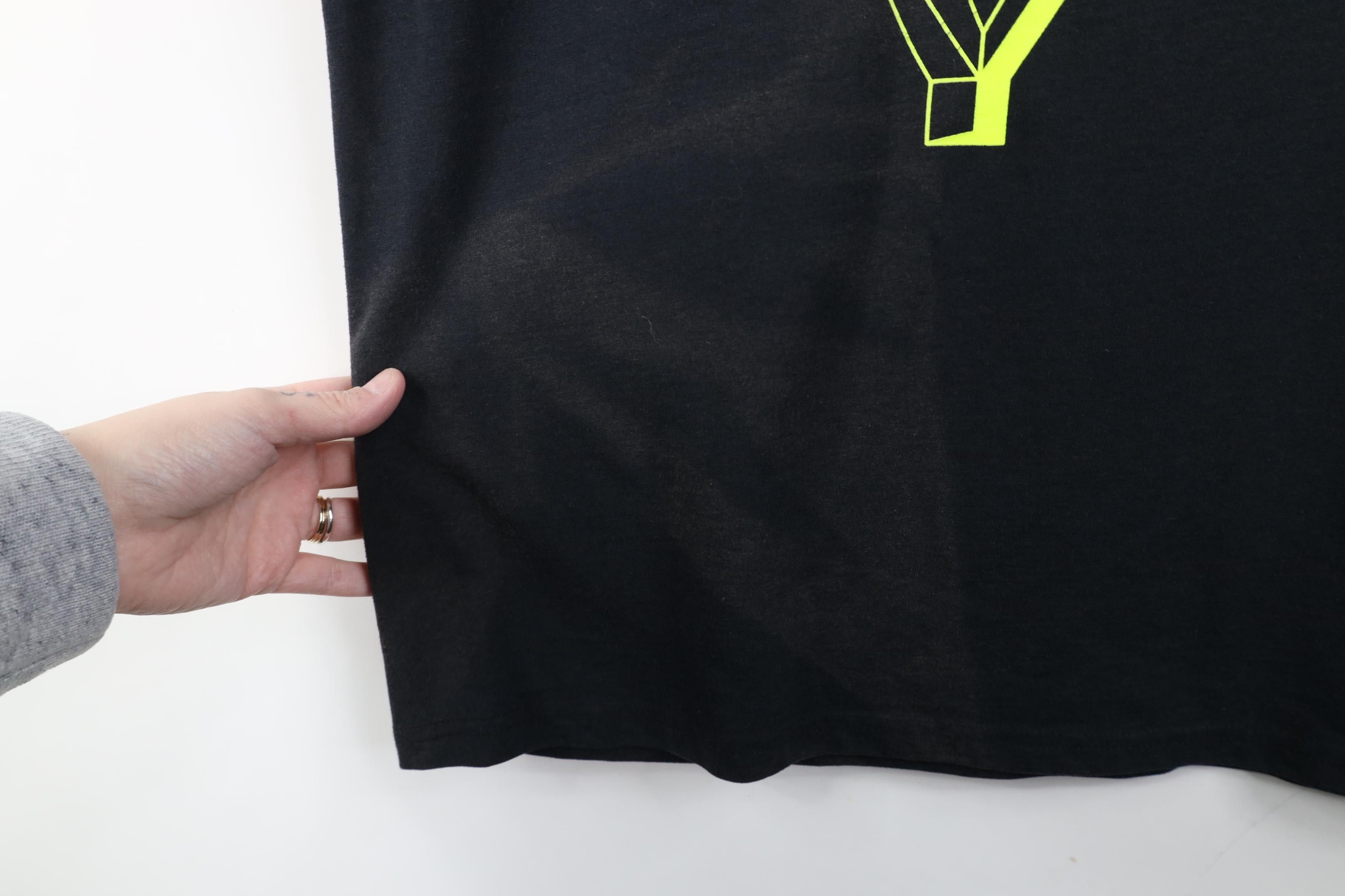 Oakley Vintage Y2K Oakley Spell Out Center Logo Knit T-Shirt Black Size US S / EU 44-46 / 1 - 12 Thumbnail