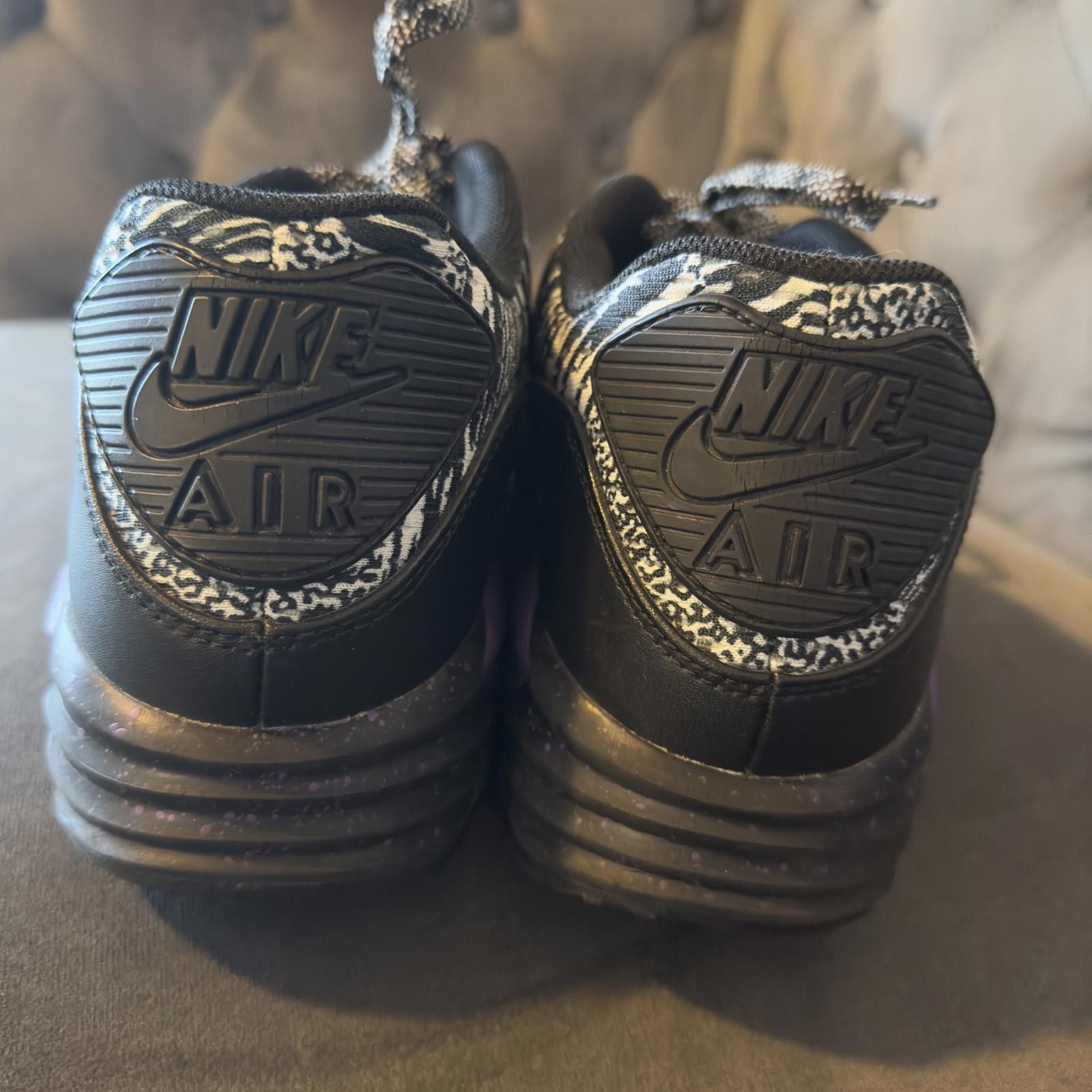 Nike Nike CUSTOM ! Air Max Running Shoes - Bold Zebra Print Size US 12.5 / EU 45-46 - 3 Thumbnail