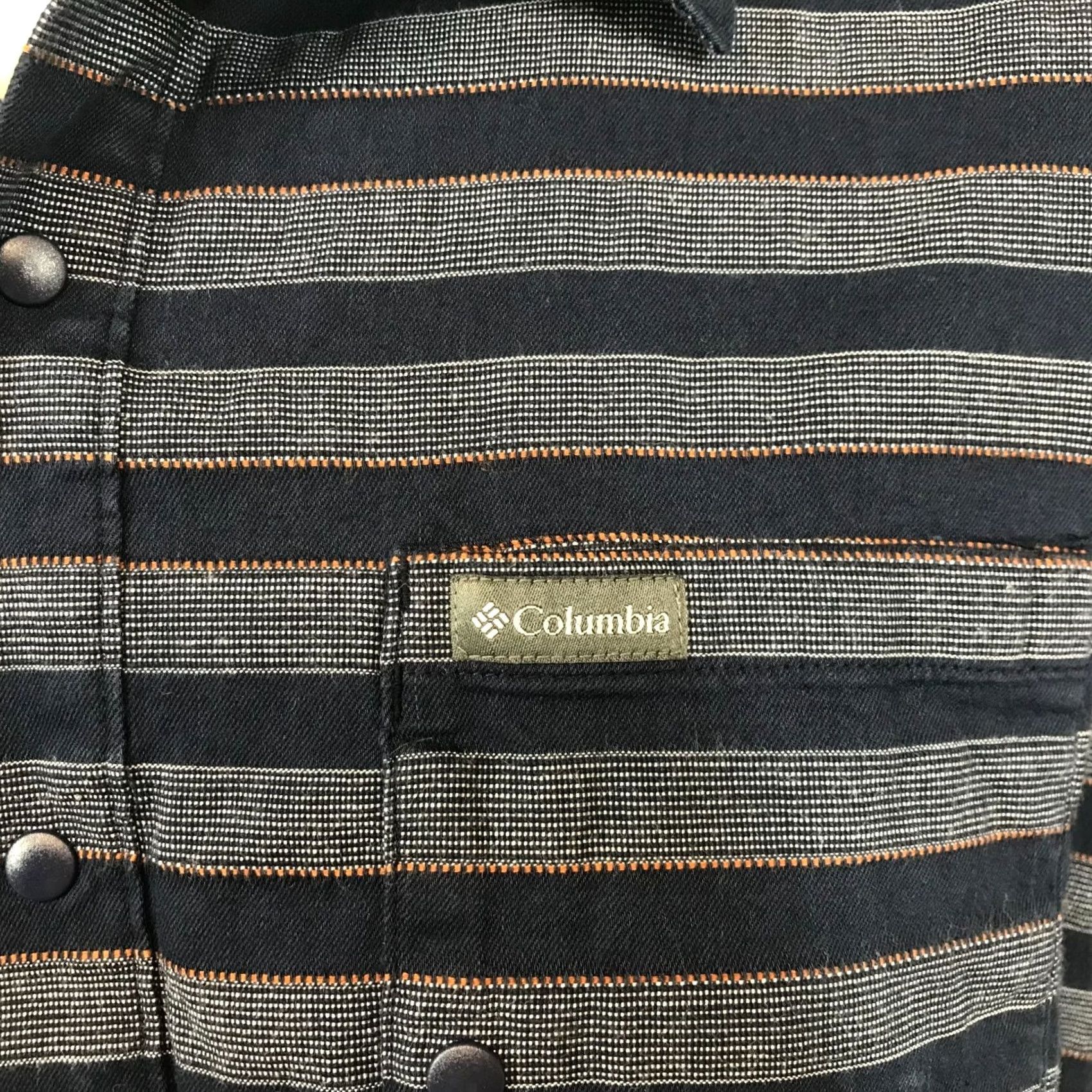 Vintage COLUMBIA - MEN'S LARGE NAVY SHORT SLEEVE COLLARED BUTTON COTTON SHIRT Size US L / EU 52-54 / 3 - 4 Thumbnail