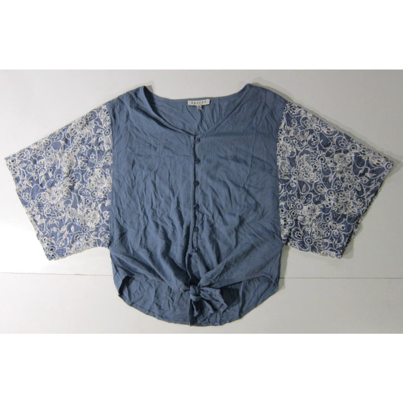 Vintage Harper Blouse XS Cropped 100% Rayon Blue White Embroidered Tie Button Down Women's Shirt Size XS / US 0-2 / IT 36-38 - 2 Thumbnail