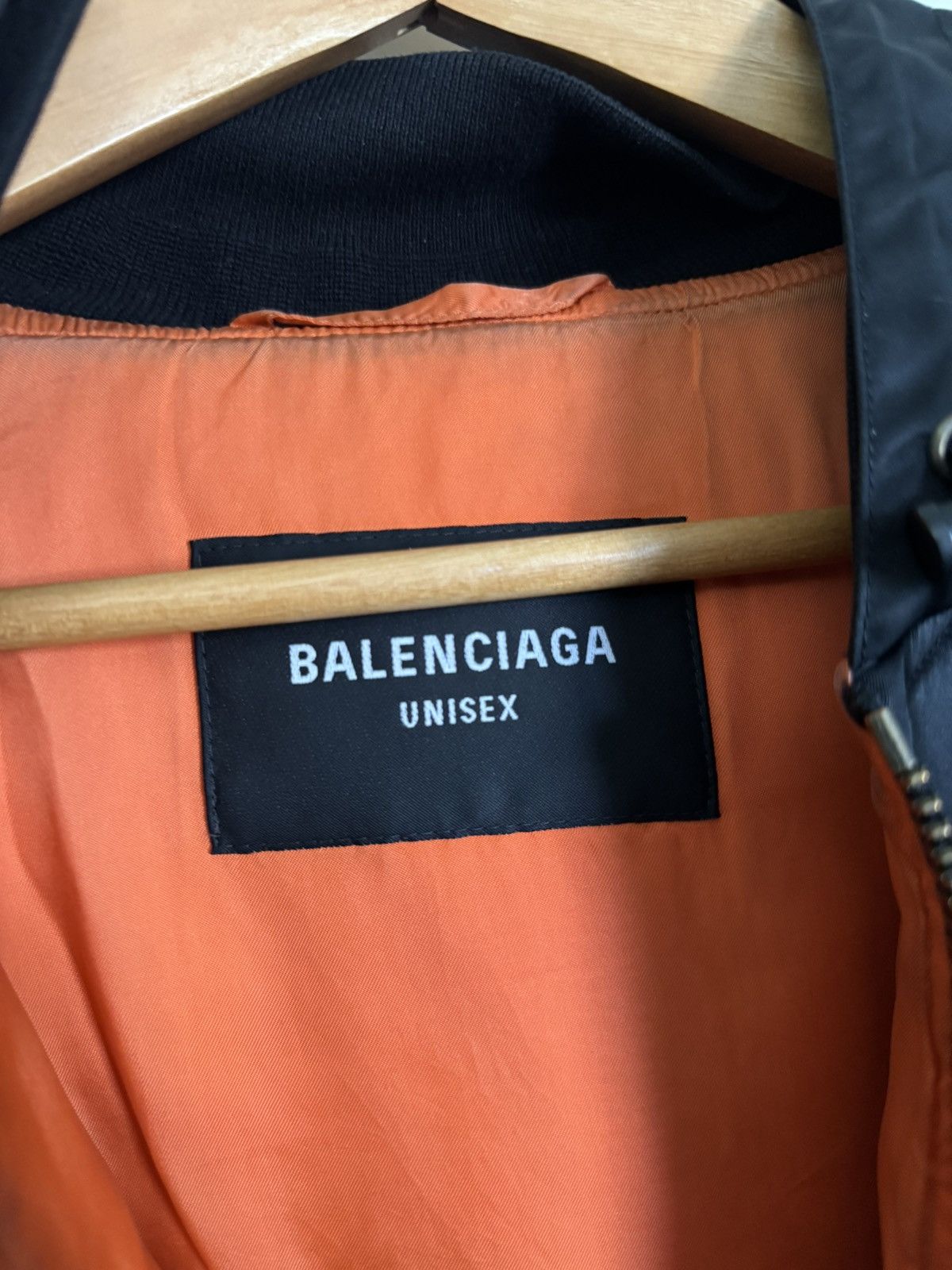Balenciaga Balenciaga SS22 Hooded Nylon Bomber Jacket Size US L / EU 52-54 / 3 - 5 Thumbnail